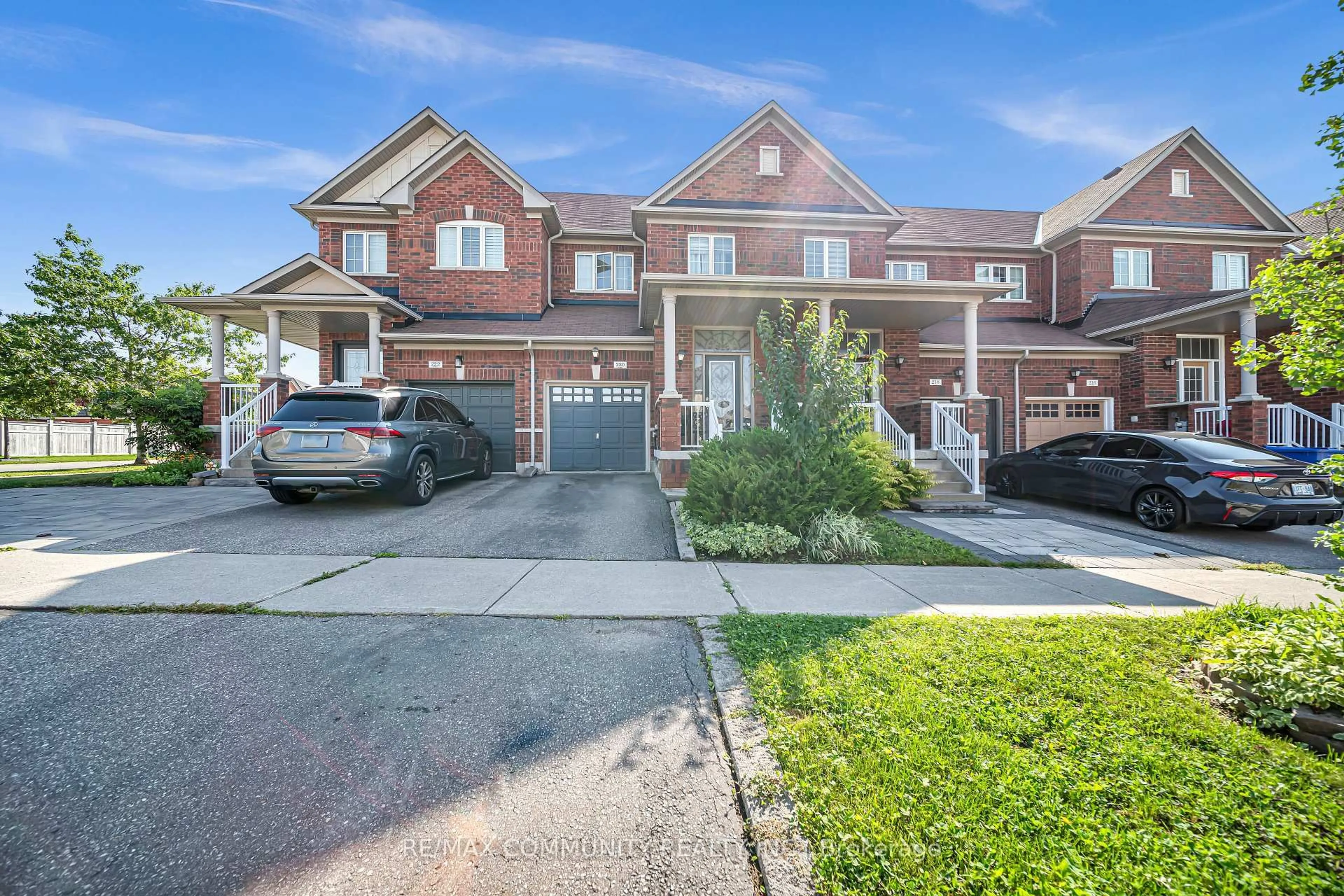 Home with brick exterior material, street for 220 Lageer Dr, Whitchurch-Stouffville Ontario L4A 0X1
