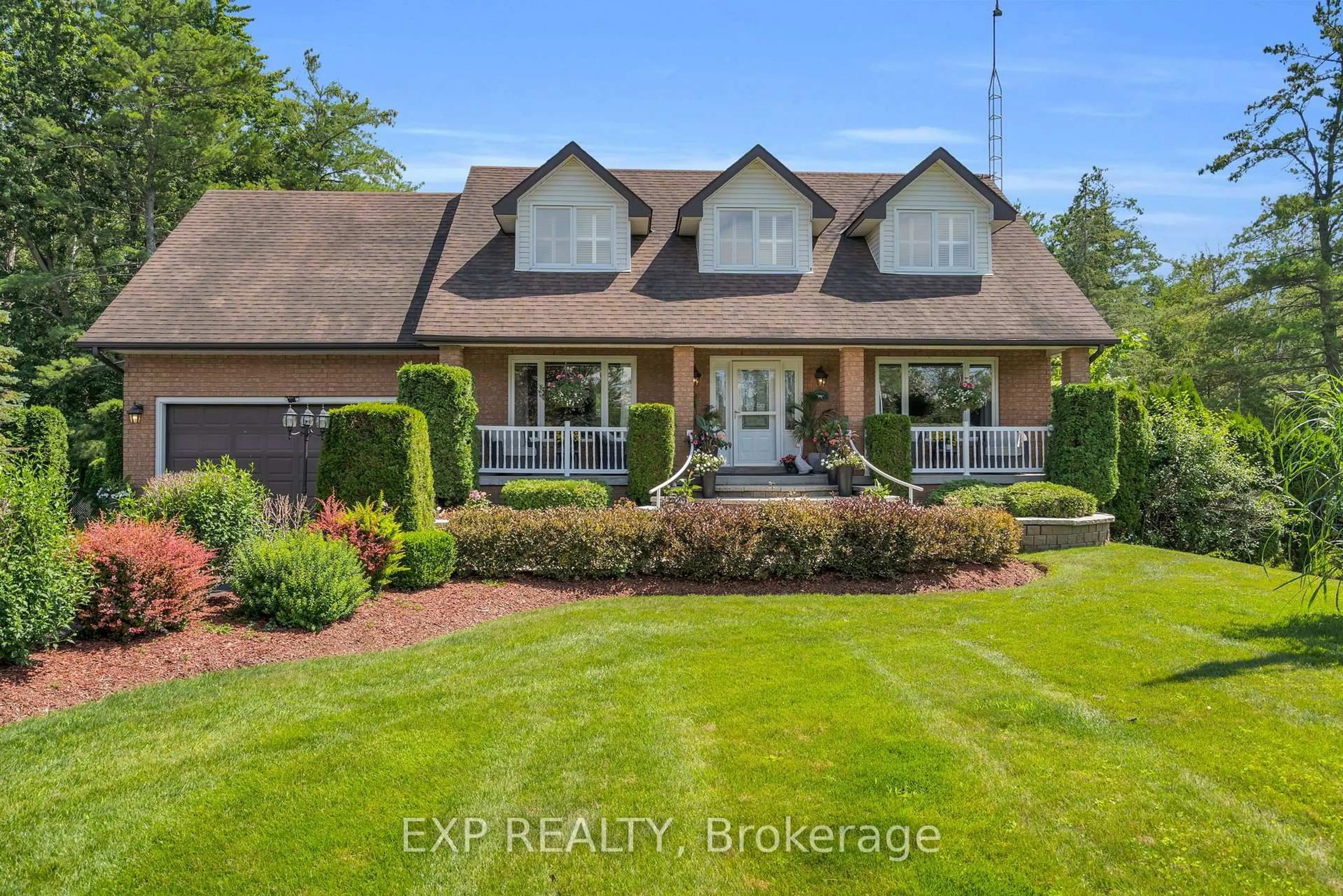 Home with brick exterior material, street for 5763 Black River Rd, Georgina Ontario L0E 1R0