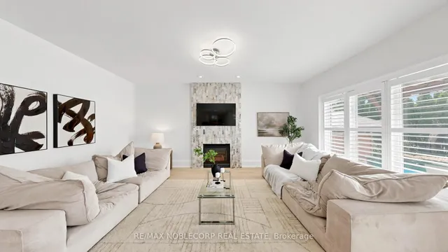 500 Vaughan Mills Rd, Vaughan 5