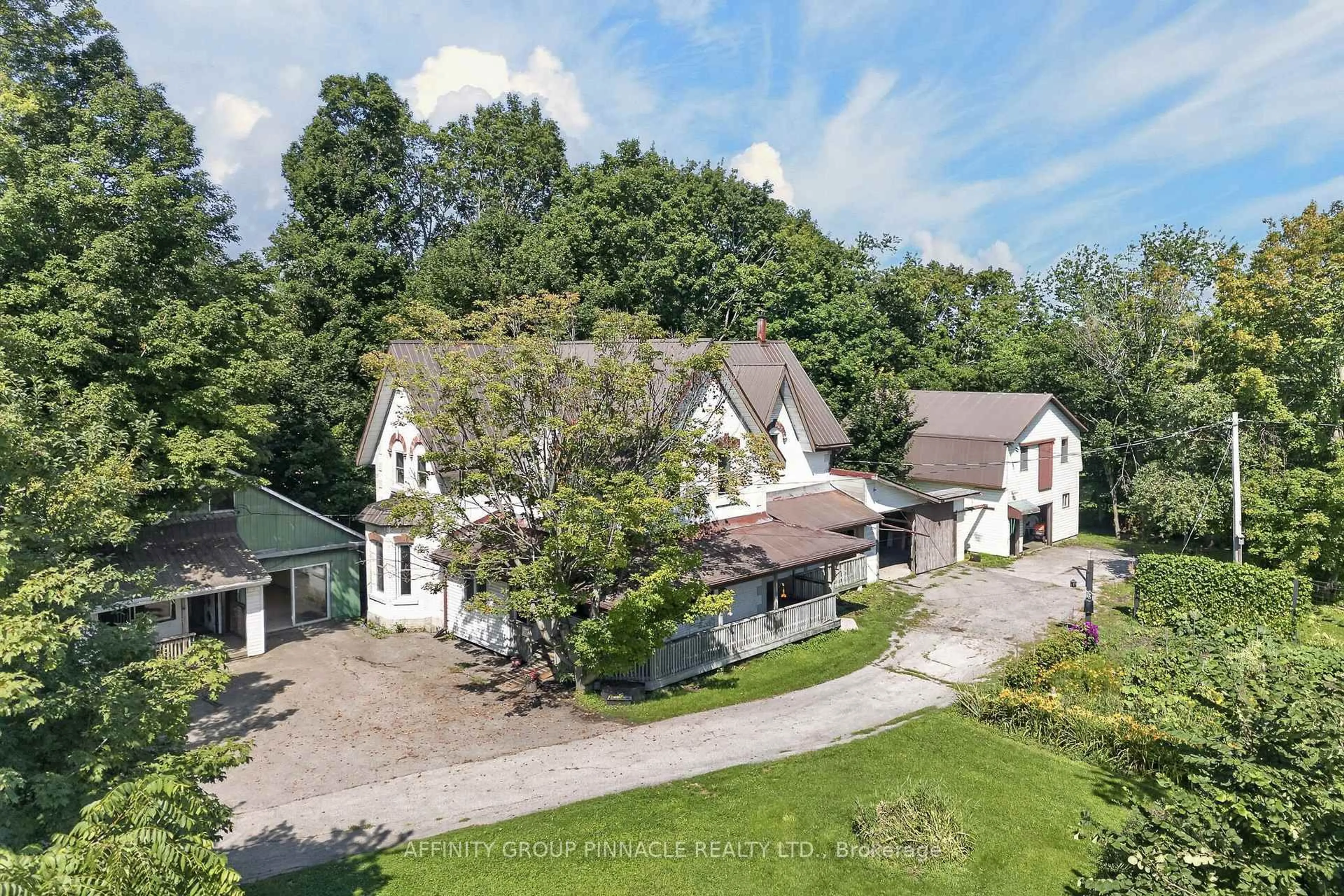 A pic from outside/outdoor area/front of a property/back of a property/a pic from drone, street for 1395 Thorah Concession 9 Rd, Brock Ontario L0K 1A0