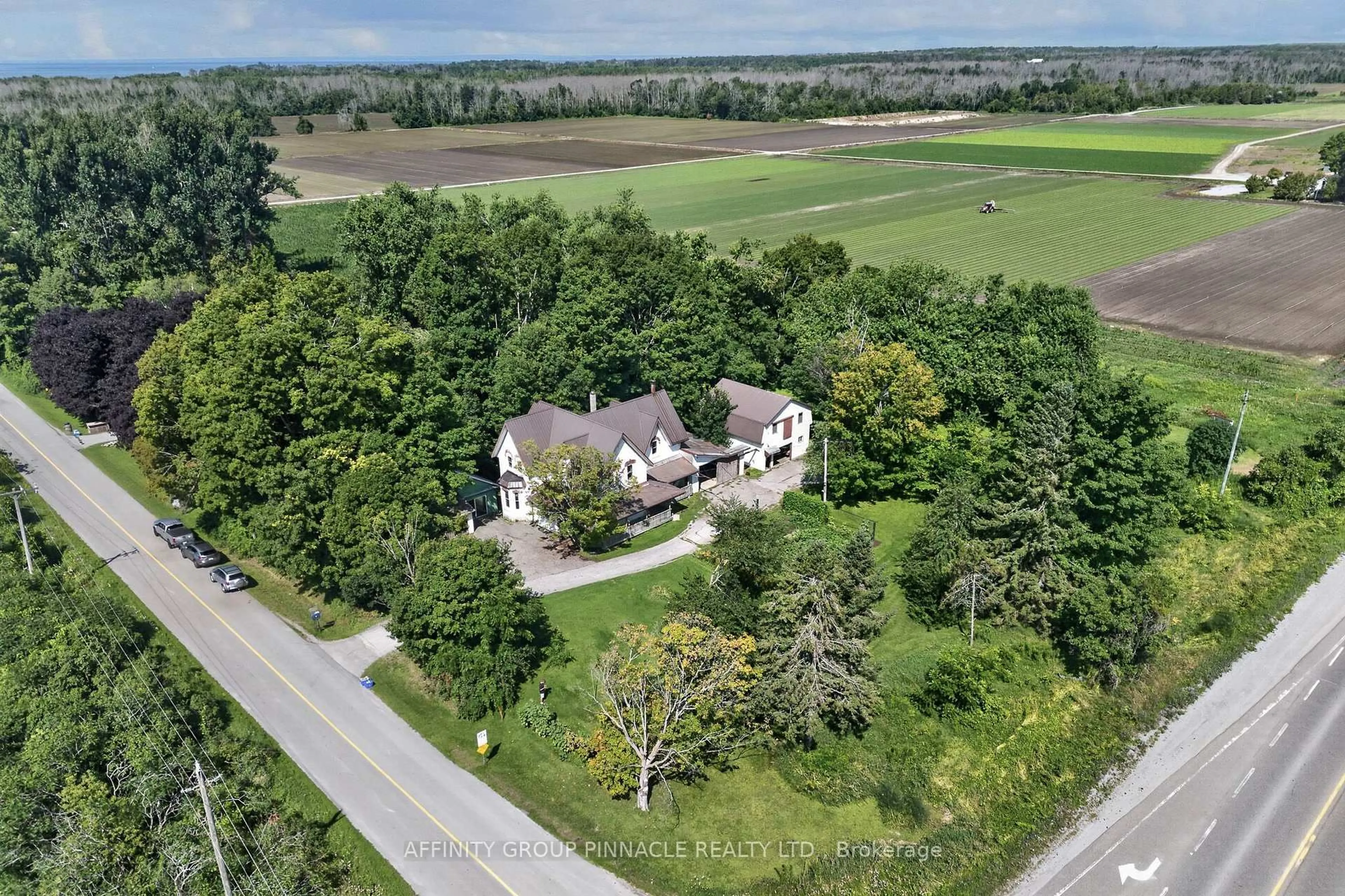 A pic from outside/outdoor area/front of a property/back of a property/a pic from drone, street for 1395 Thorah Concession 9 Rd, Brock Ontario L0K 1A0