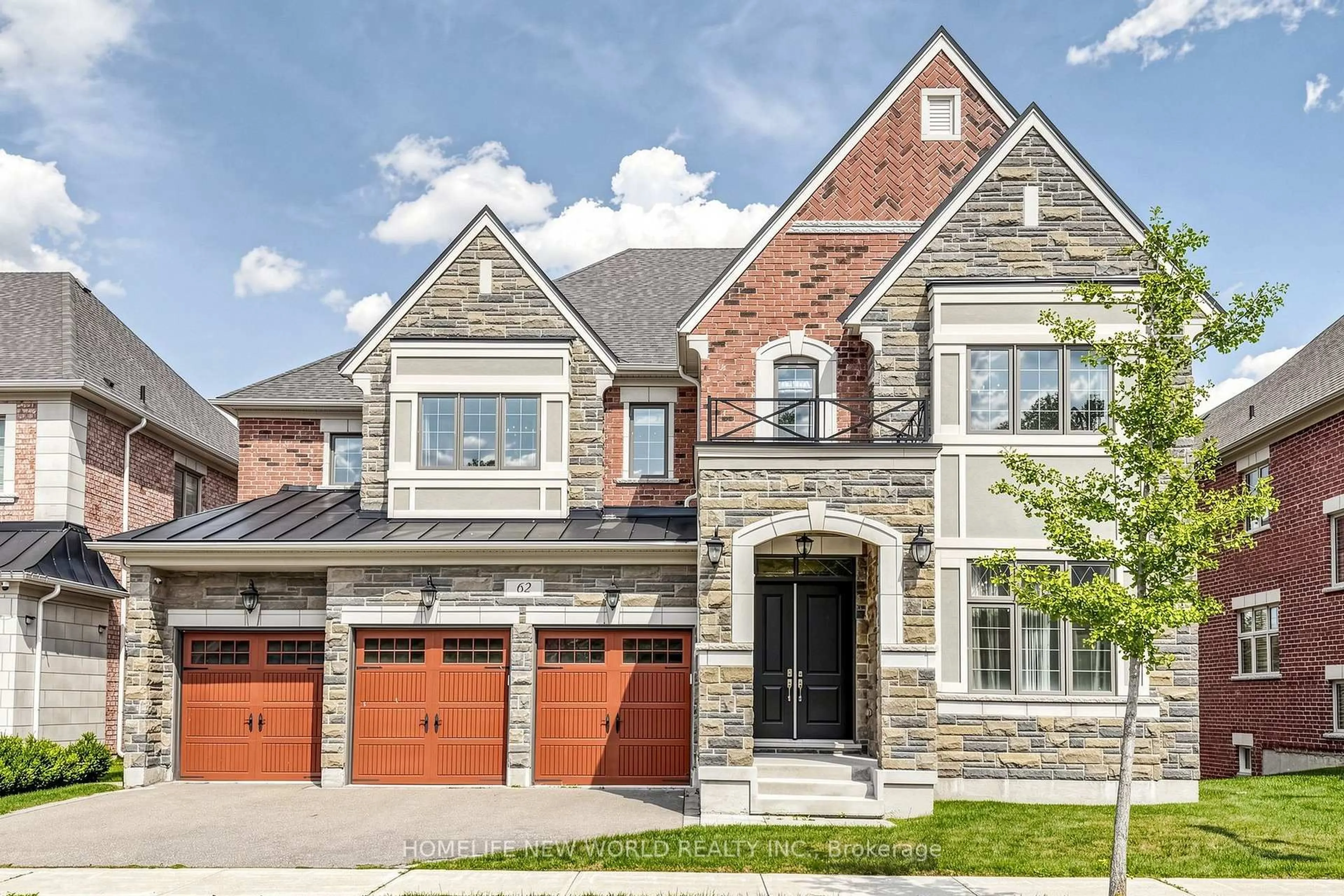 Home with brick exterior material, street for 62 ridgepoint Rd, Vaughan Ontario L4H 4T4