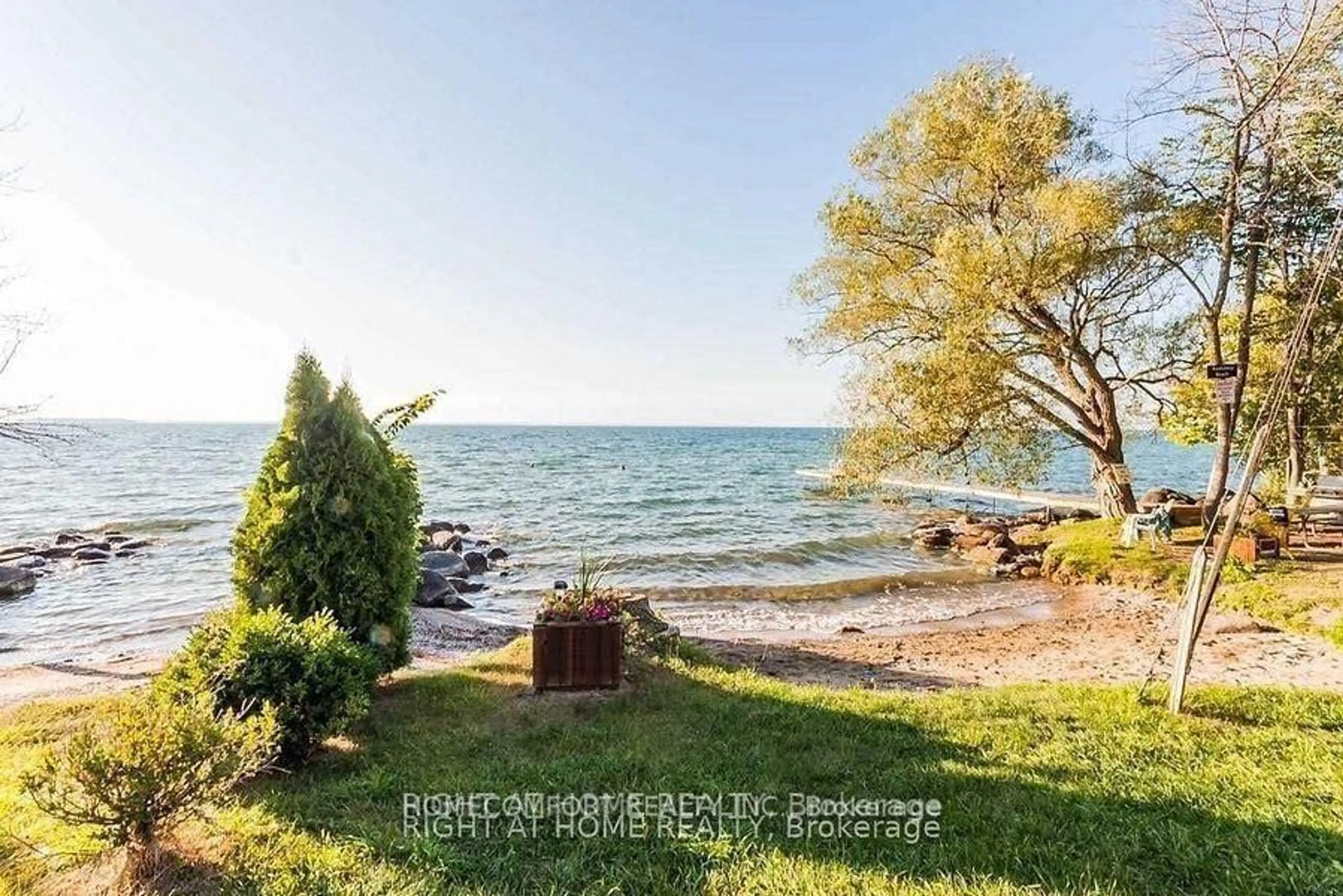 Patio, water/lake/river/ocean view for 770 Jacksonville Rd, Georgina Ontario L0E 1S0