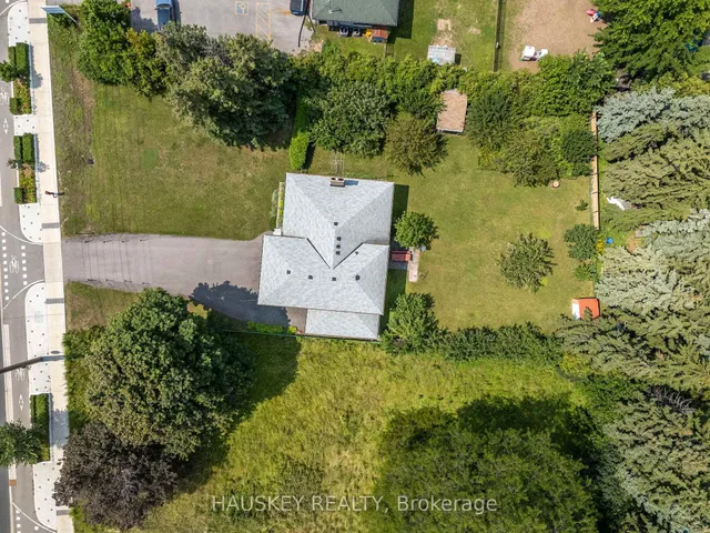 1226 Centre St, Vaughan 4