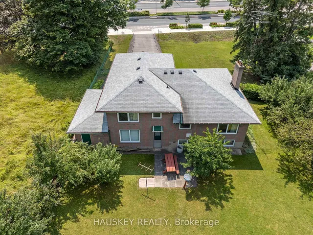 1226 Centre St, Vaughan 5