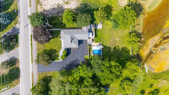 63 The Queensway, Georgina 2