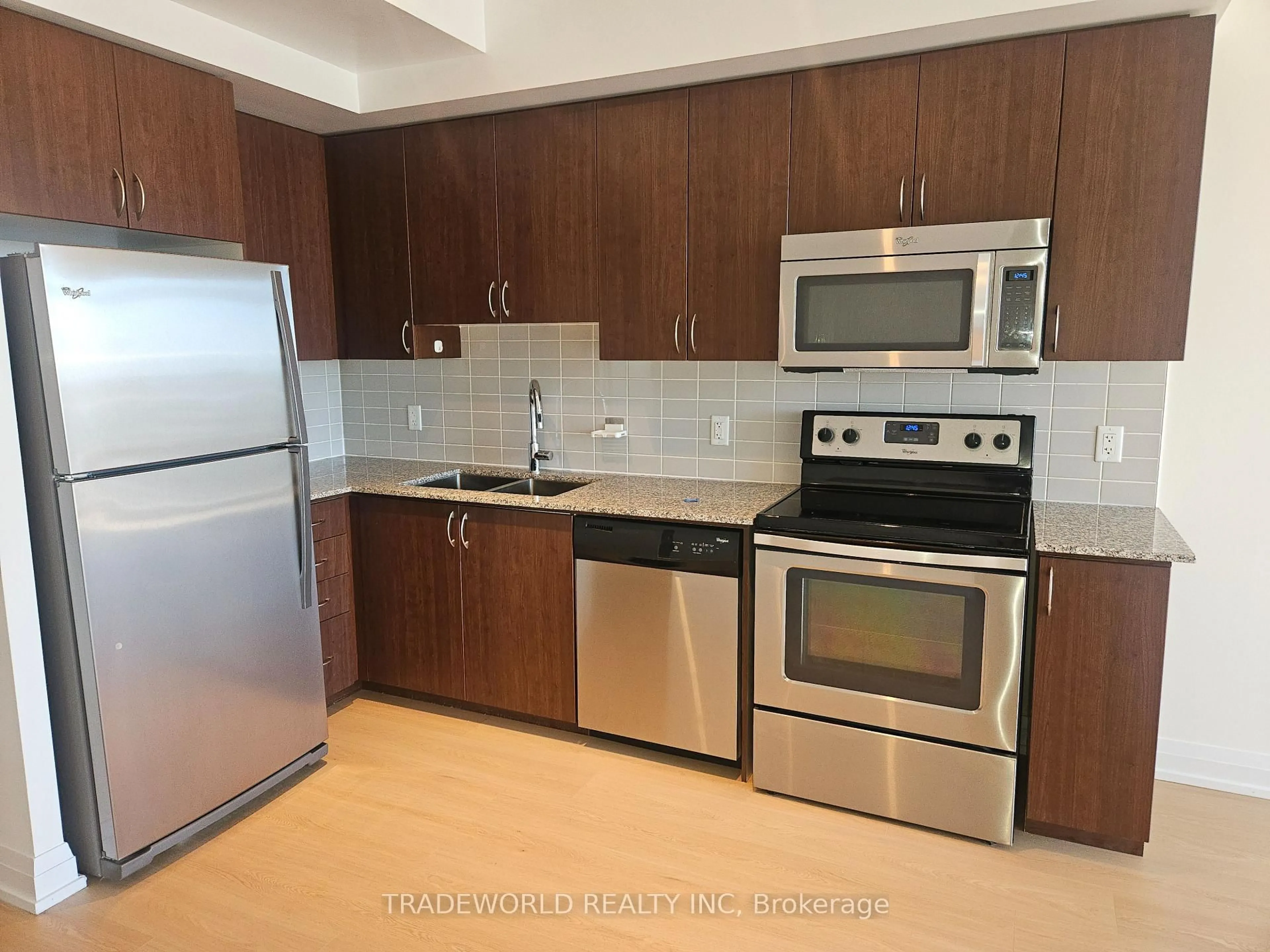 Standard kitchen, unknown for 370 Highway 7 #1009, Richmond Hill Ontario L4B 0C4