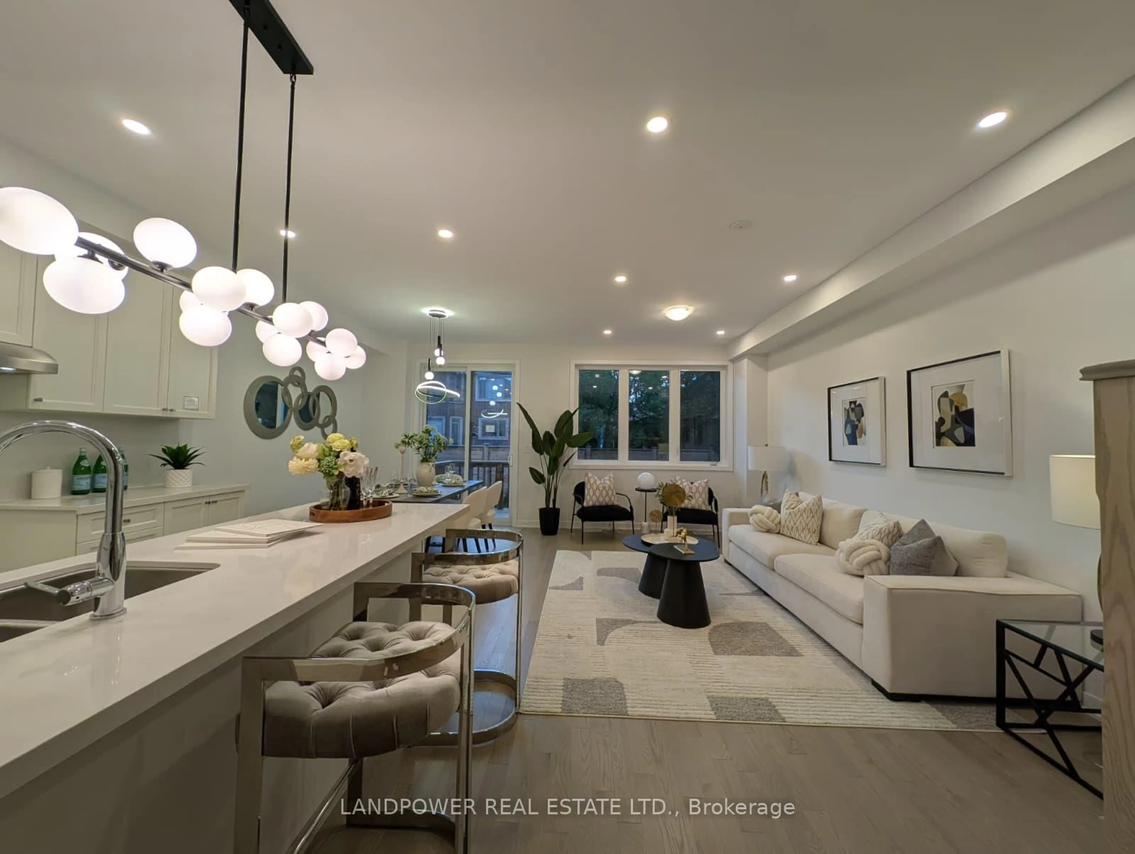 Open concept kitchen, unknown for 162 Anna Russell Way, Markham Ontario L3R 3X3