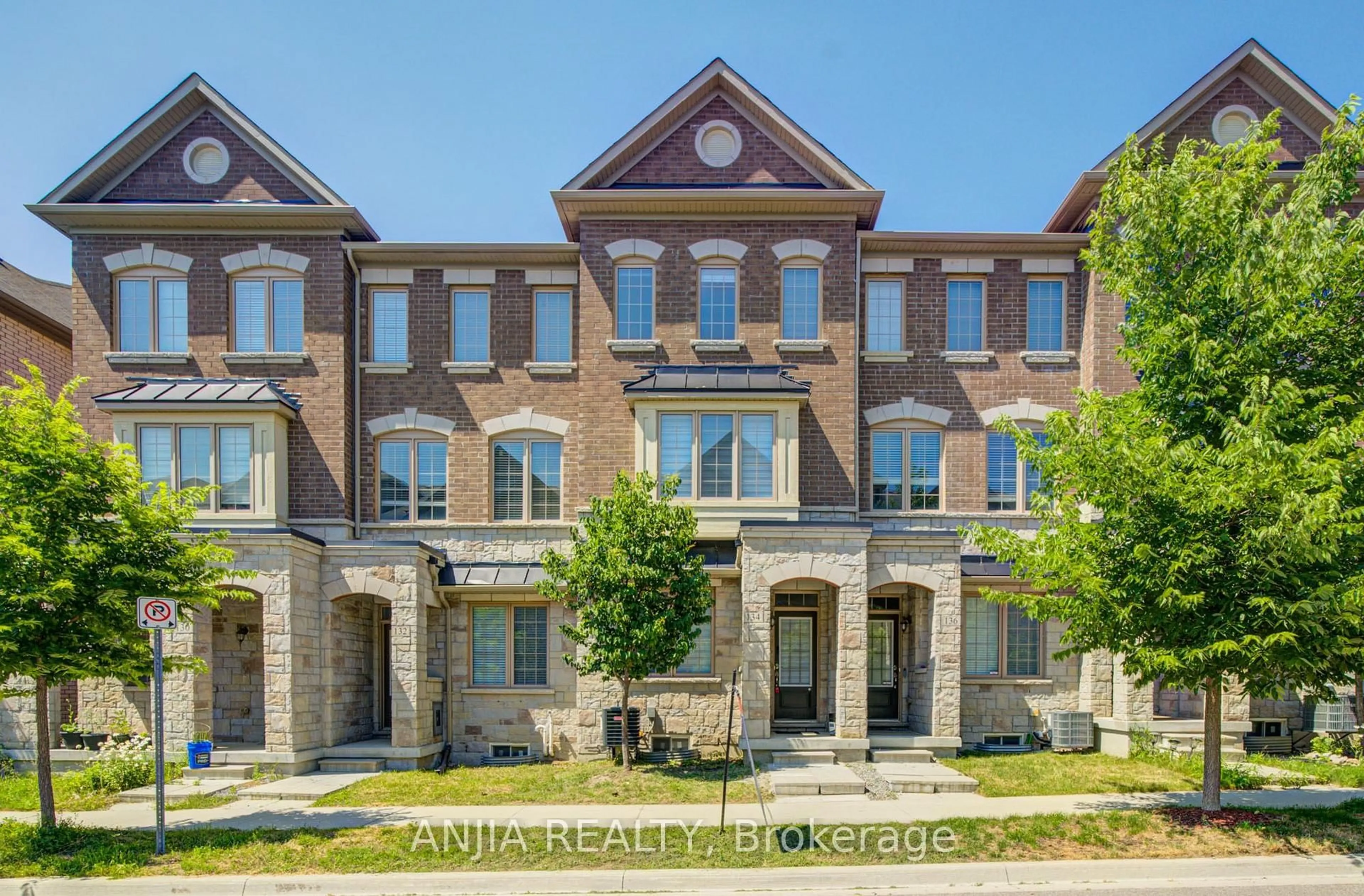 Home with brick exterior material, street for 134 Frederick Wilson Ave, Markham Ontario L6B 0R1