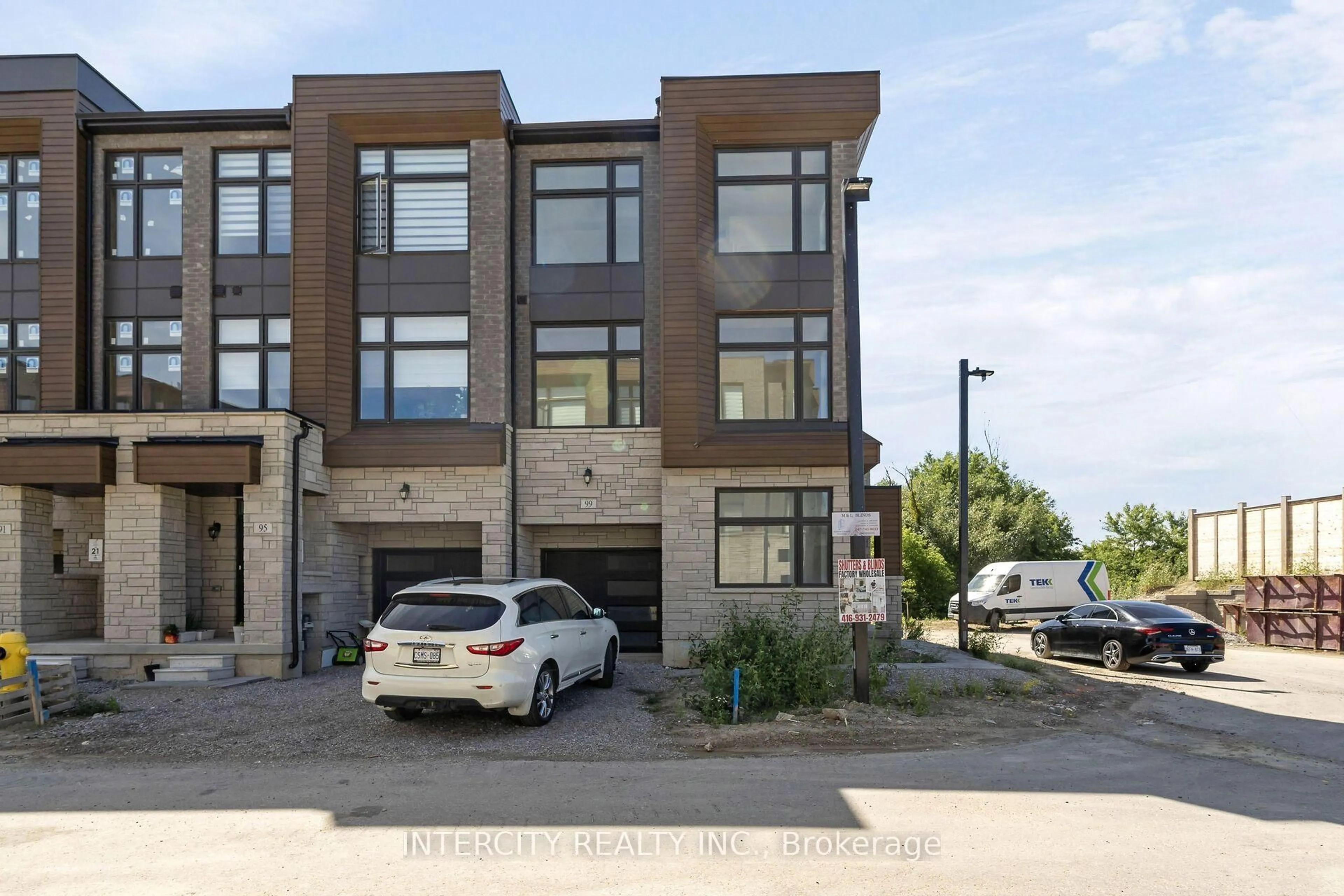 Unknown for 99 Divadale Rd, Vaughan Ontario L4H 5J3