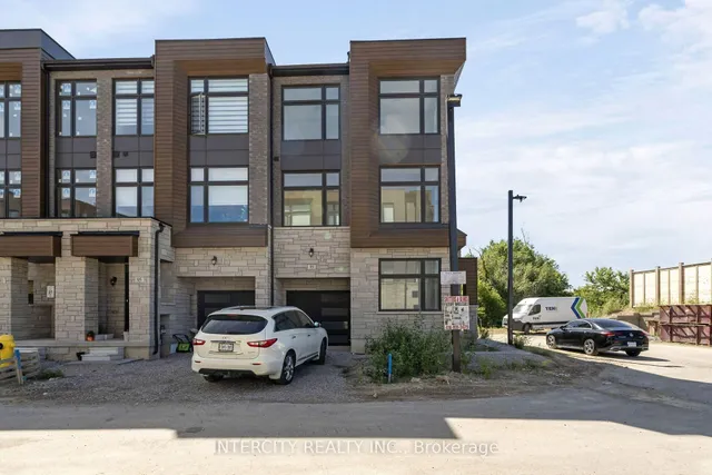 99 Divadale Rd, Vaughan 2