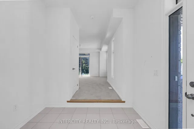 99 Divadale Rd, Vaughan 5