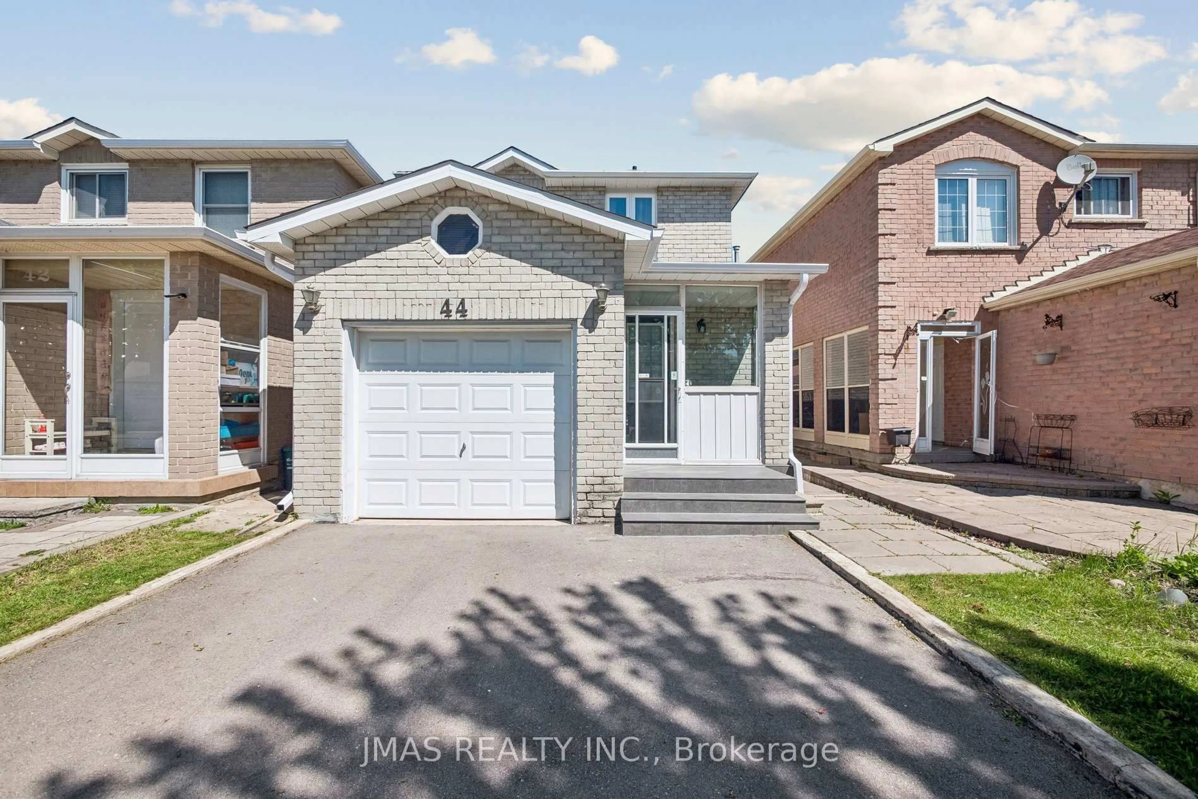 Home with brick exterior material, street for 44 Ingram Rd, Markham Ontario L3S 1T1