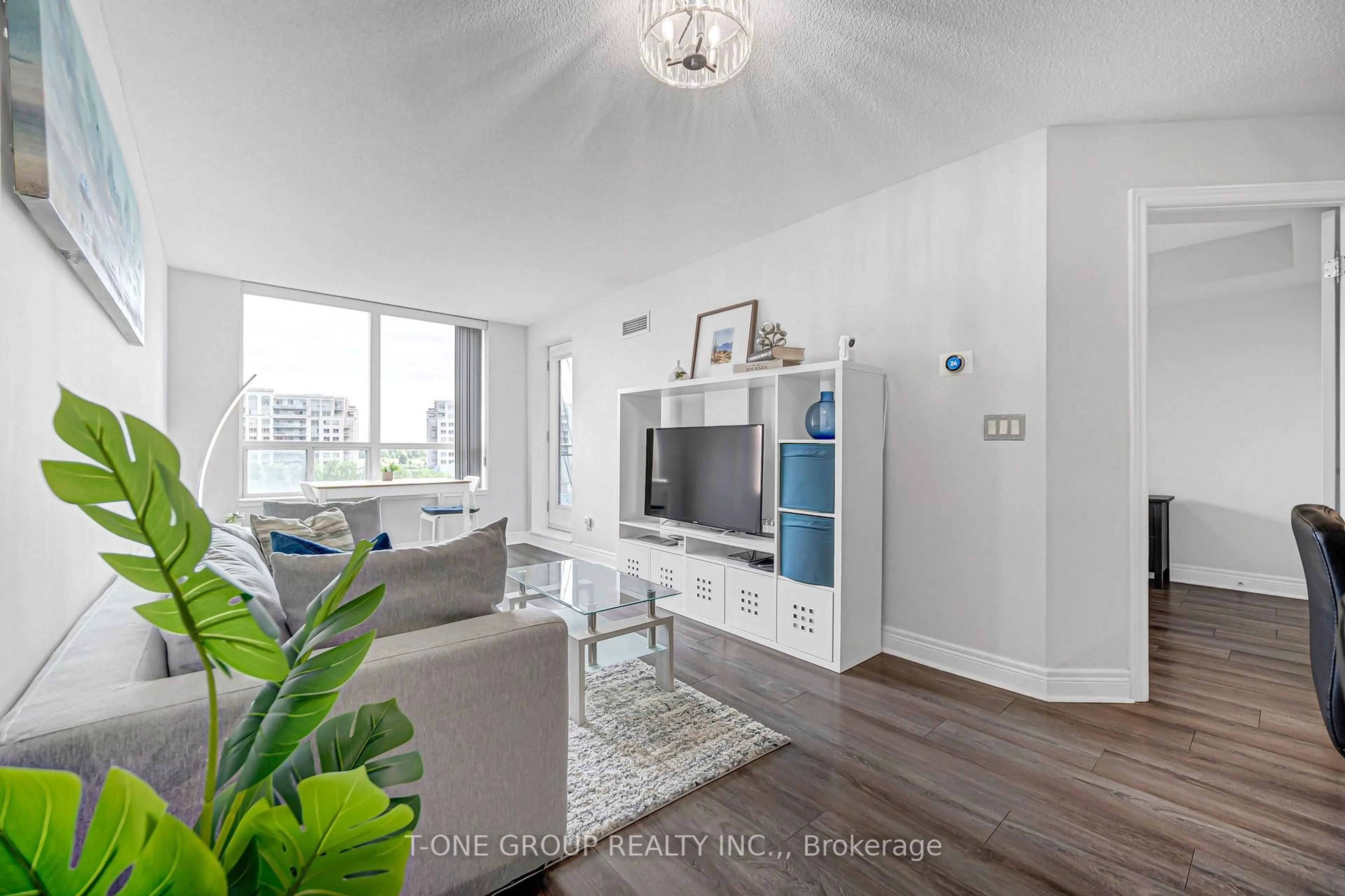 Living room with furniture, unknown for 48 Suncrest Blvd #720, Markham Ontario L3T 7Y5