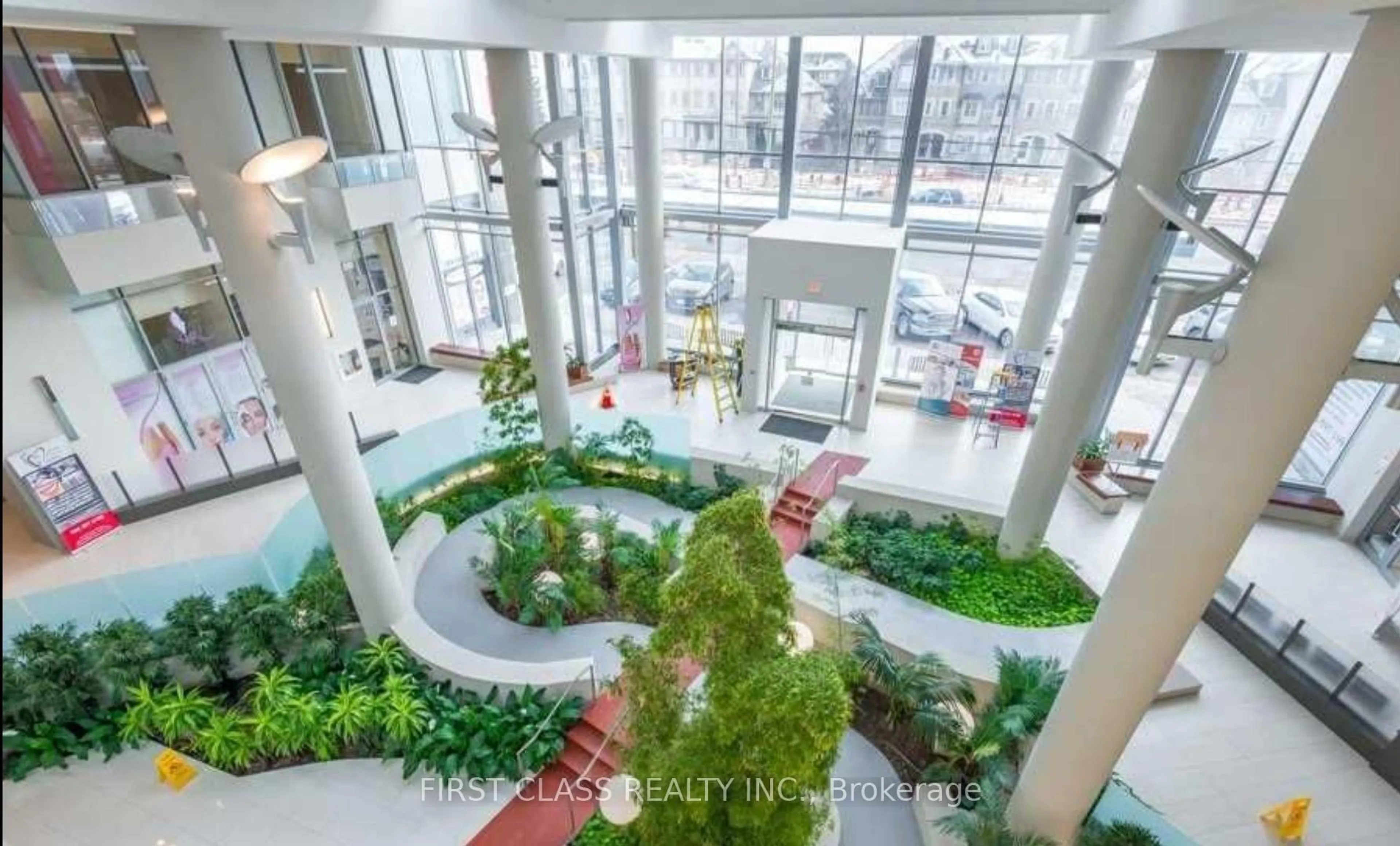 Lobby for 9090 Yonge St #1509, Richmond Hill Ontario L4C 0Z1