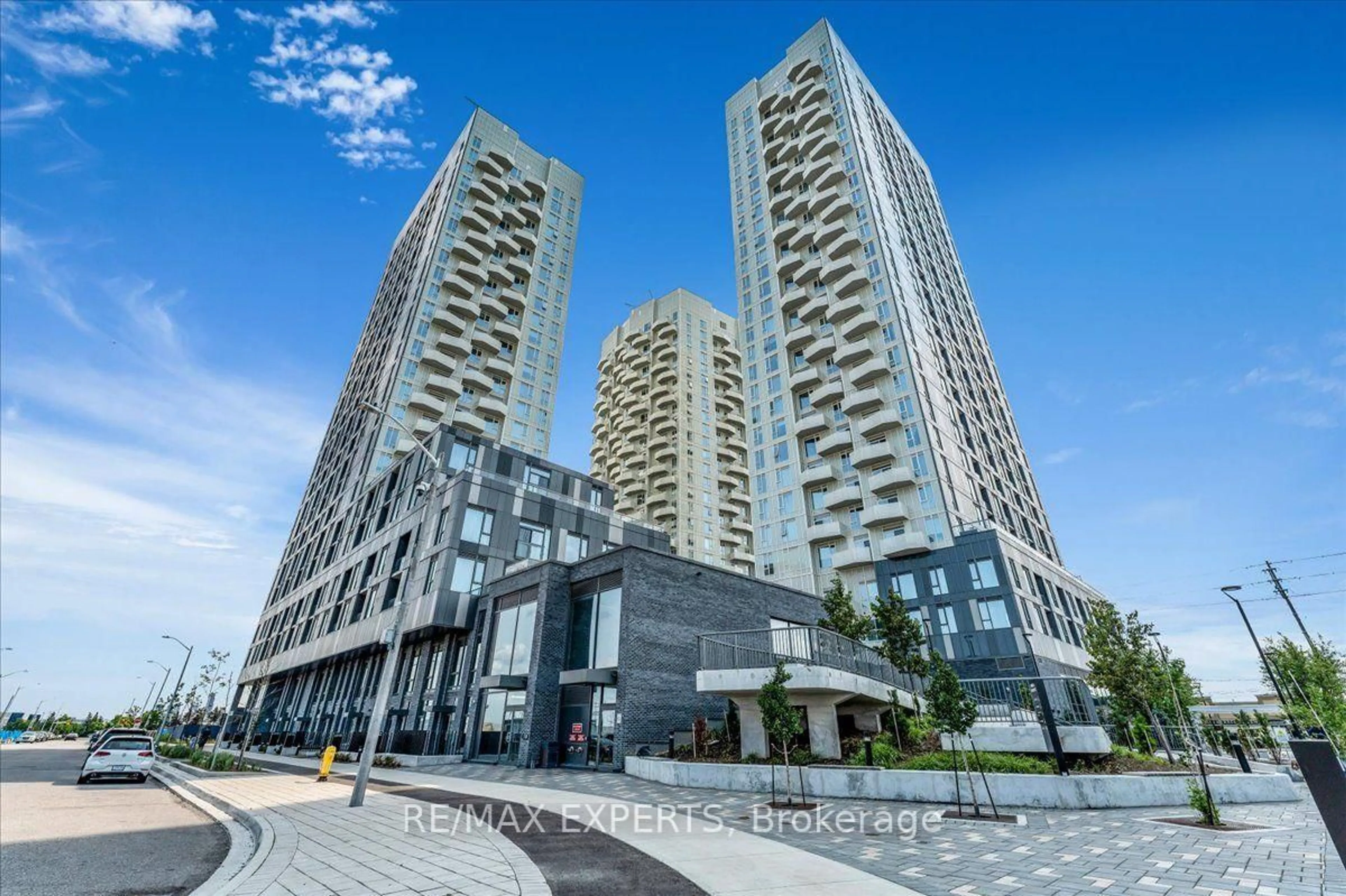 Unknown for 498 Caldari Rd #828, Vaughan Ontario L4K 0R6