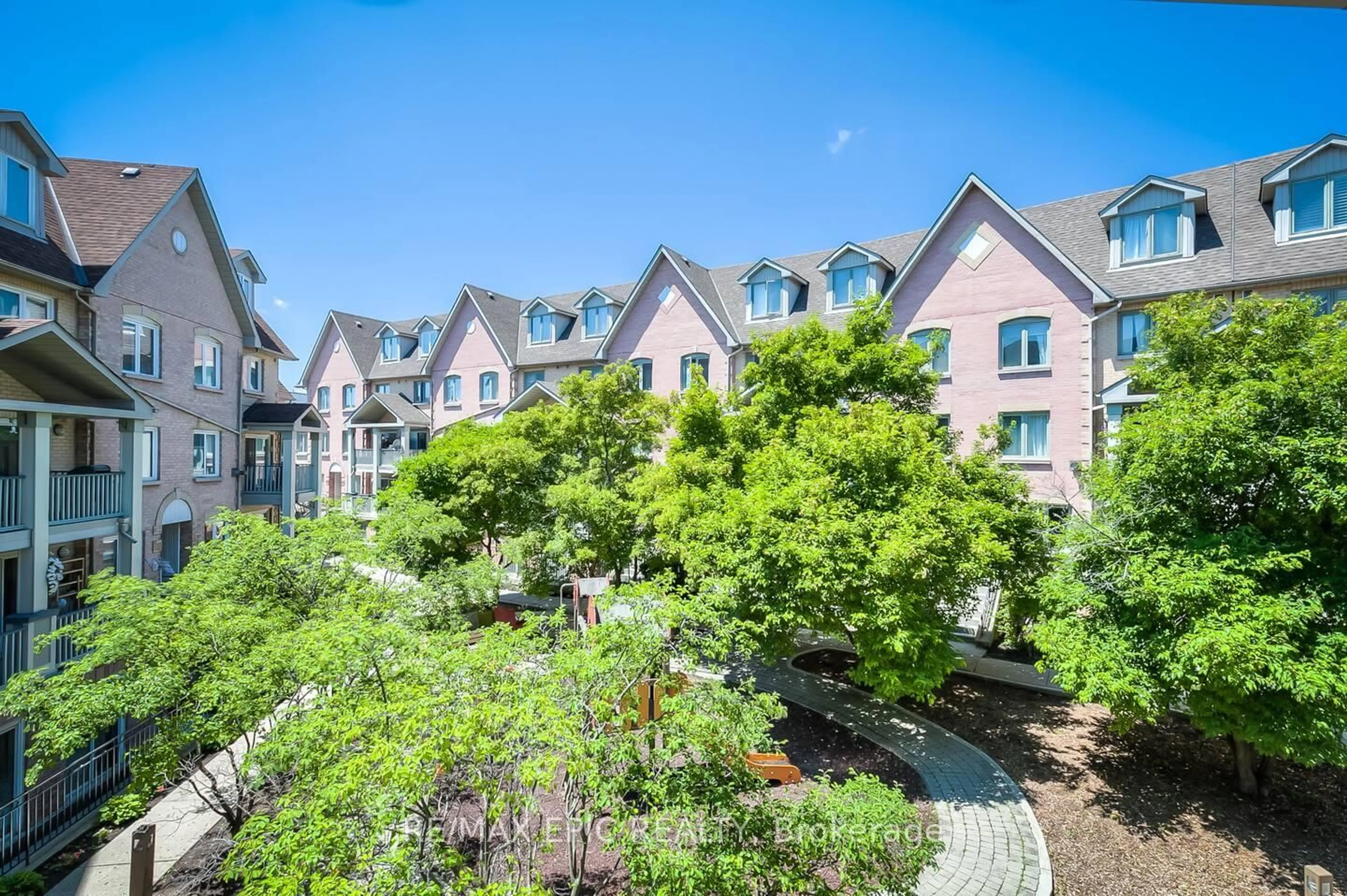 Patio, city buildings view from balcony for 75 Weldrick Rd #732, Richmond Hill Ontario L4C 0H9