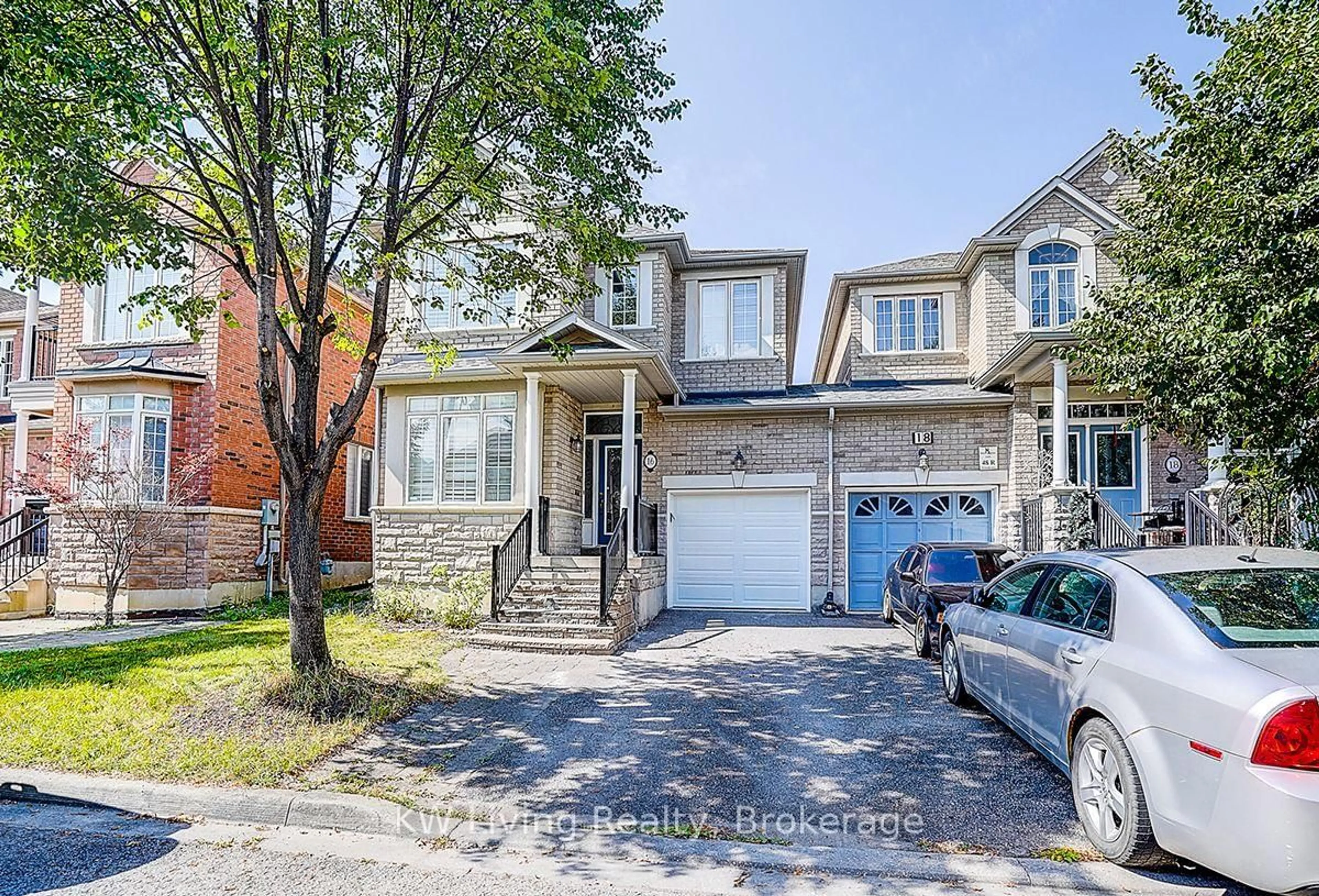 Home with brick exterior material, street for 16 Florelle Dr, Markham Ontario L6E 2H6