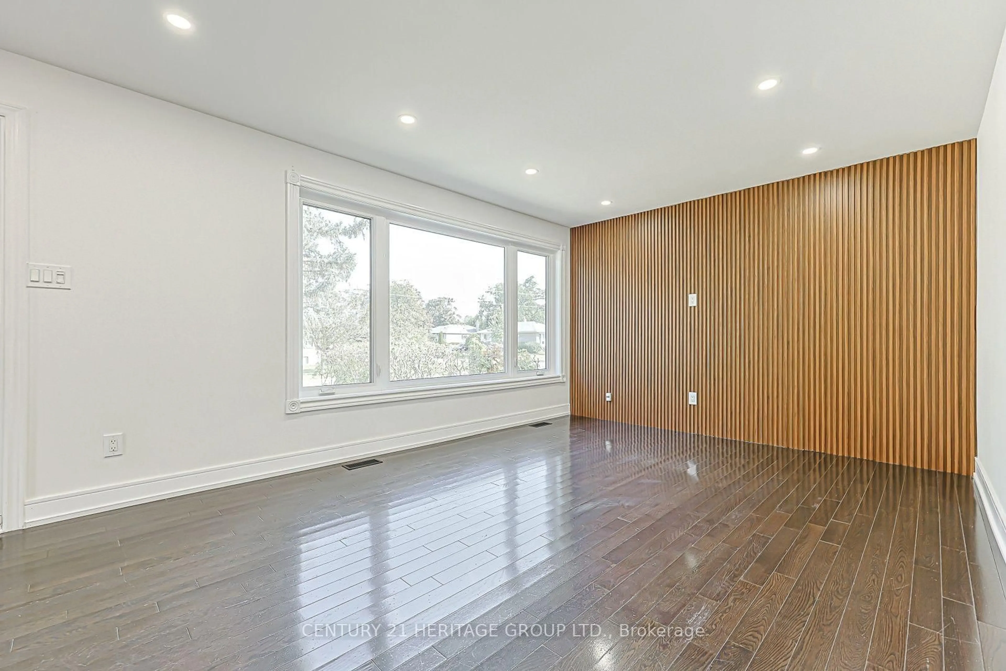 A pic of a room for 314 Wenlock Ave, Richmond Hill Ontario L4C 1M7