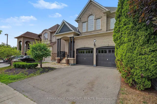 8 Yemina Gate, Vaughan 3
