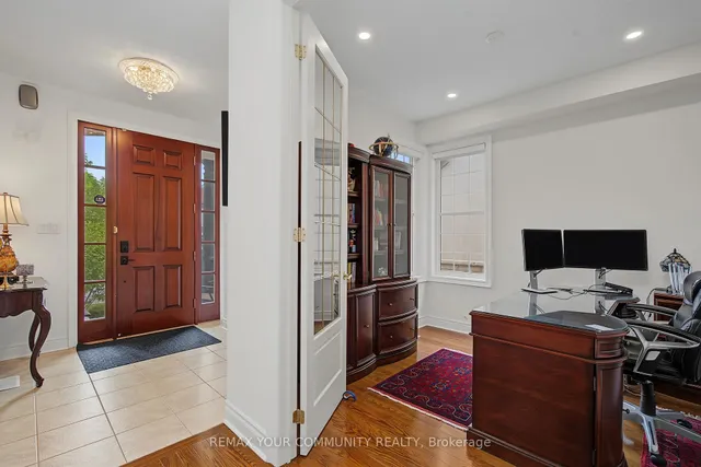 8 Yemina Gate, Vaughan 5