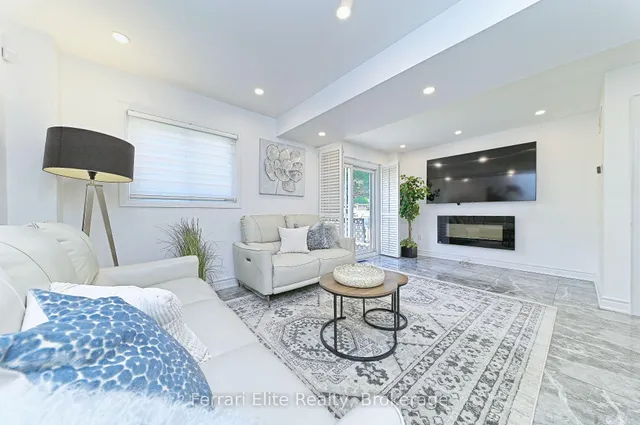 53 Belvedere Cres, Richmond Hill 2