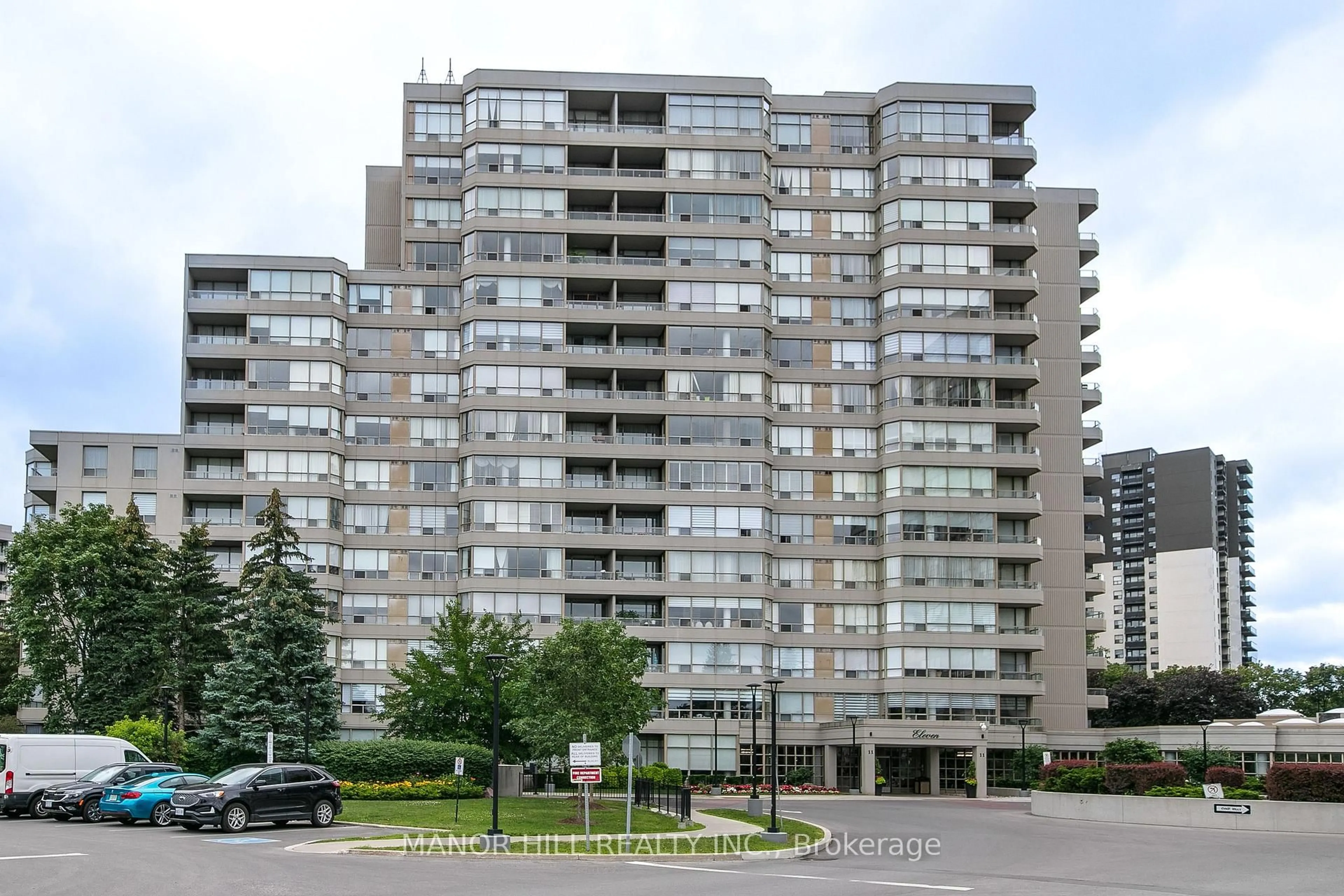 Unknown for 11 Townsgate Dr #814, Vaughan Ontario L4J 8G4