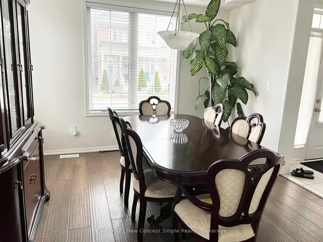 61 Disk Dr, Markham 2