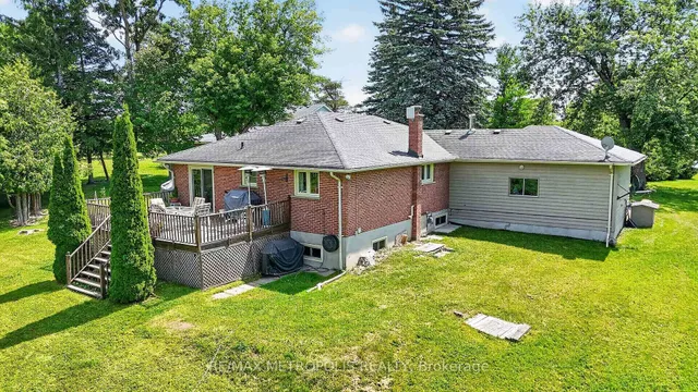 6370 Hillsdale Dr, Whitchurch-Stouffville 4