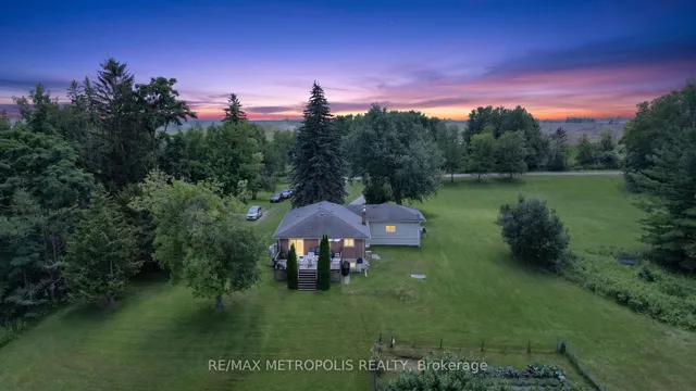 6370 Hillsdale Dr, Whitchurch-Stouffville 5