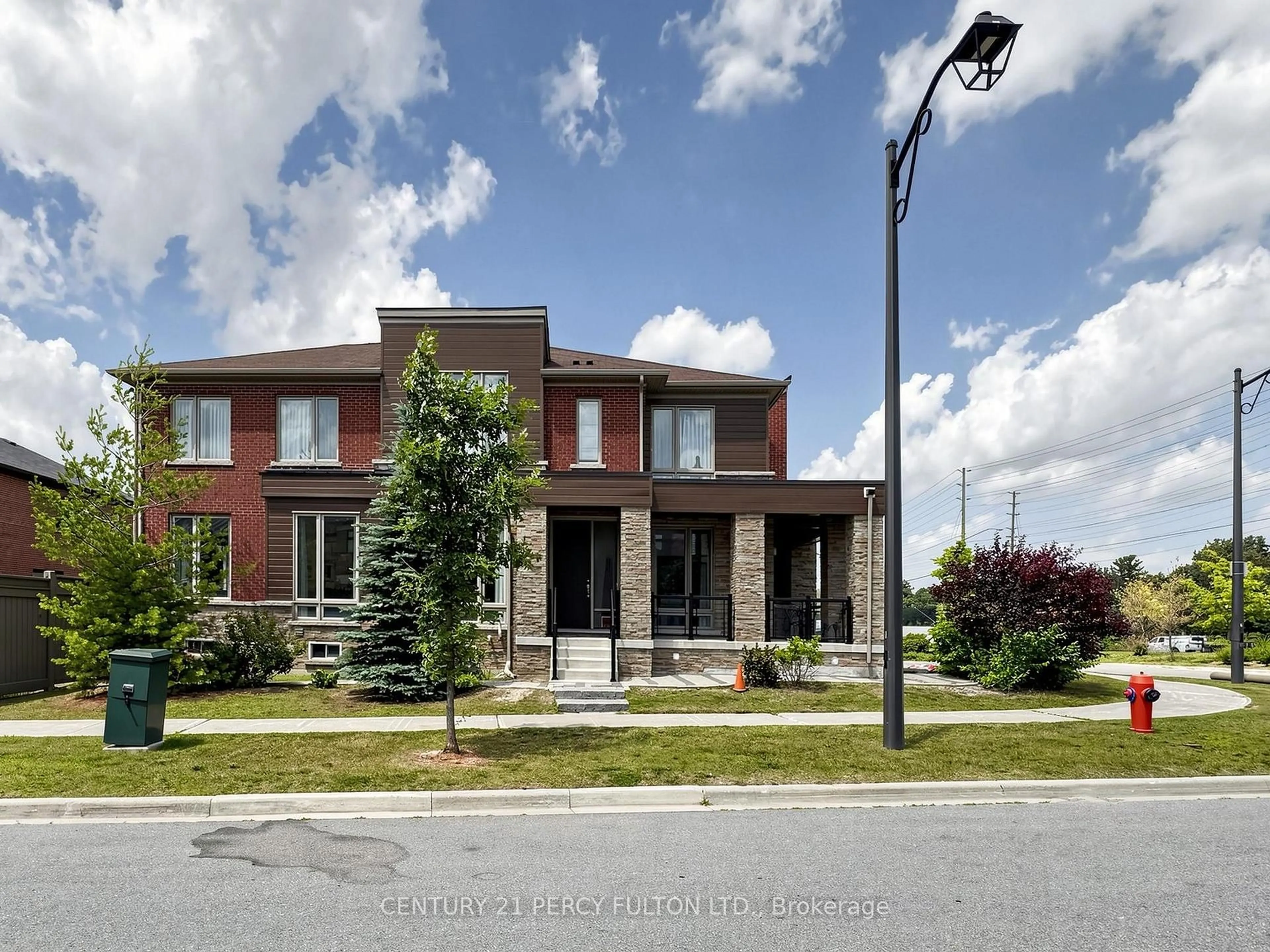 Home with brick exterior material, street for 91 Badgerow Way, Aurora Ontario L4G 0Z5