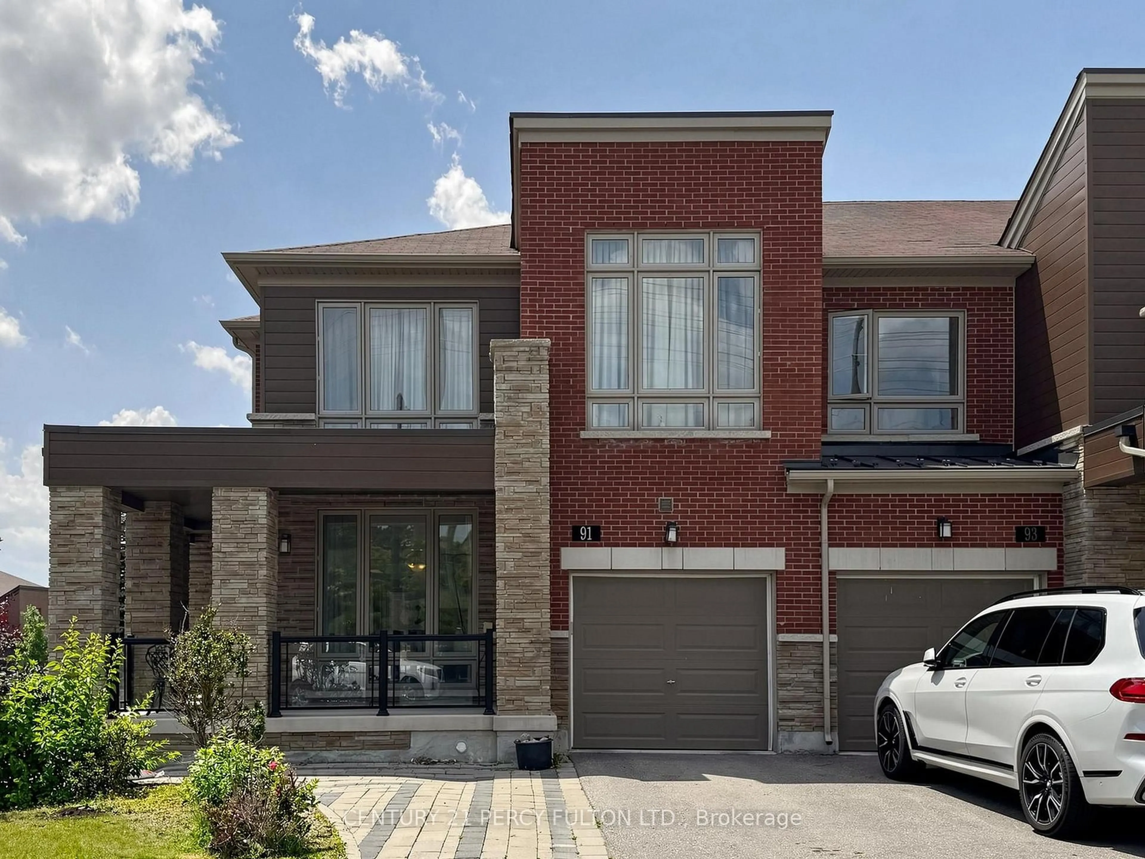 Home with brick exterior material, street for 91 Badgerow Way, Aurora Ontario L4G 0Z5