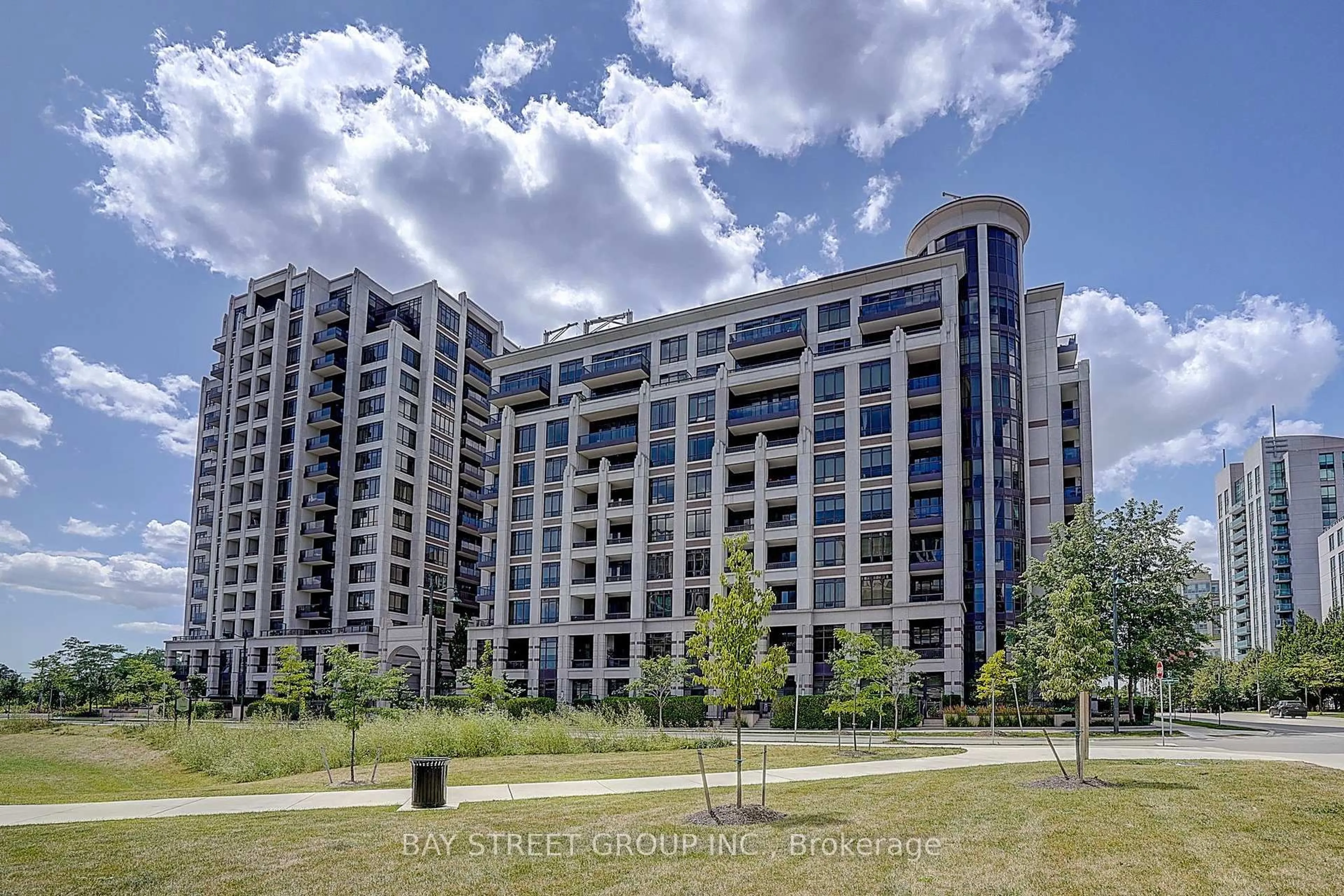 A pic from outside/outdoor area/front of a property/back of a property/a pic from drone, city buildings view from balcony for 33 Clegg Rd #903, Markham Ontario L6G 0G6