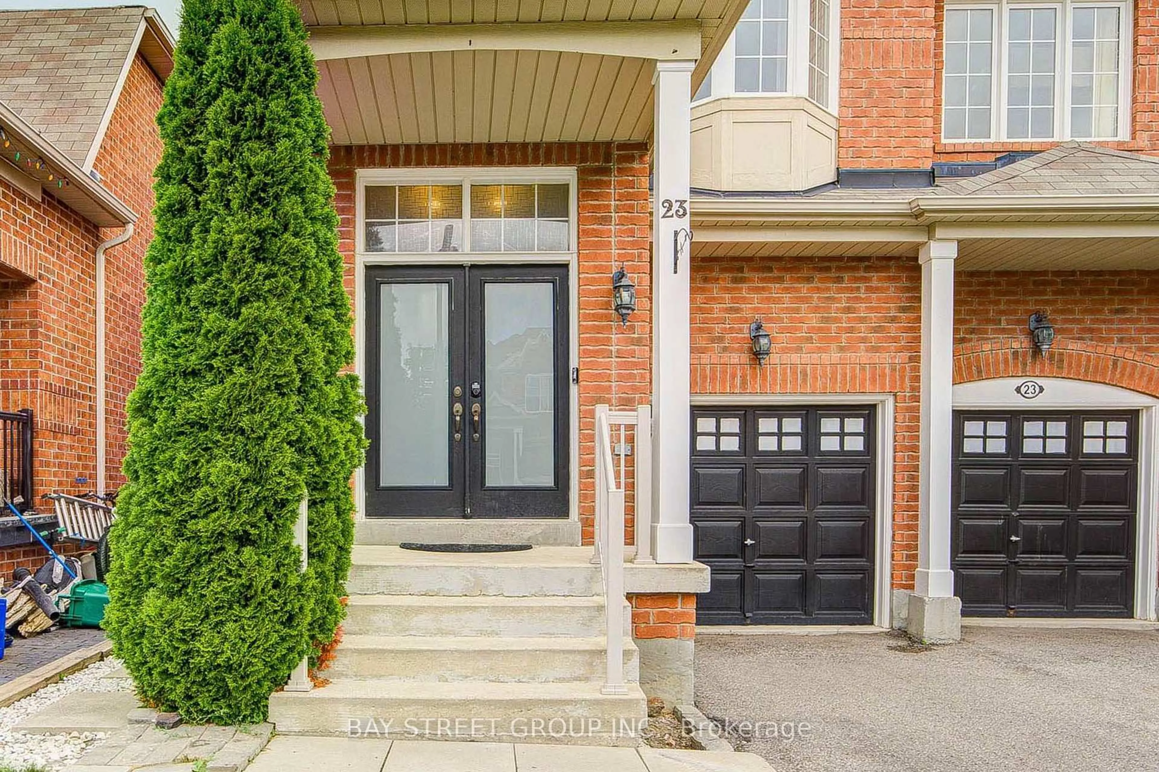 Home with brick exterior material, street for 23 Horn St, Whitchurch-Stouffville Ontario L4A 0X9