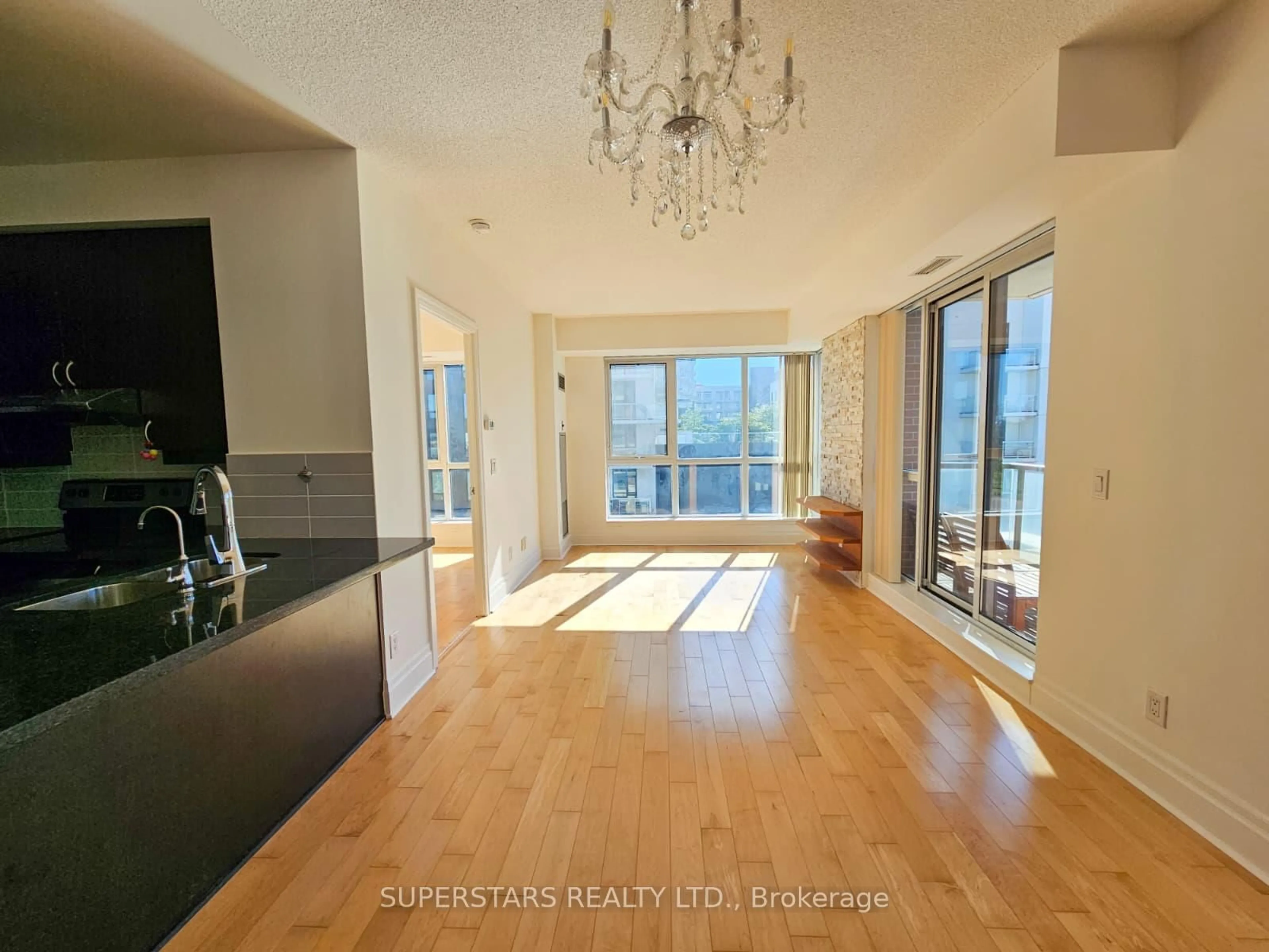 Unknown for 1 Upper Duke Cres #509, Markham Ontario L6G 0B6