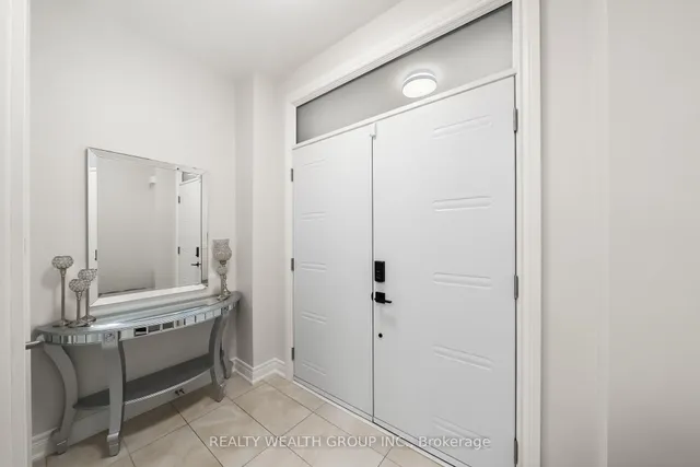42 Mondial Cres, East Gwillimbury 2