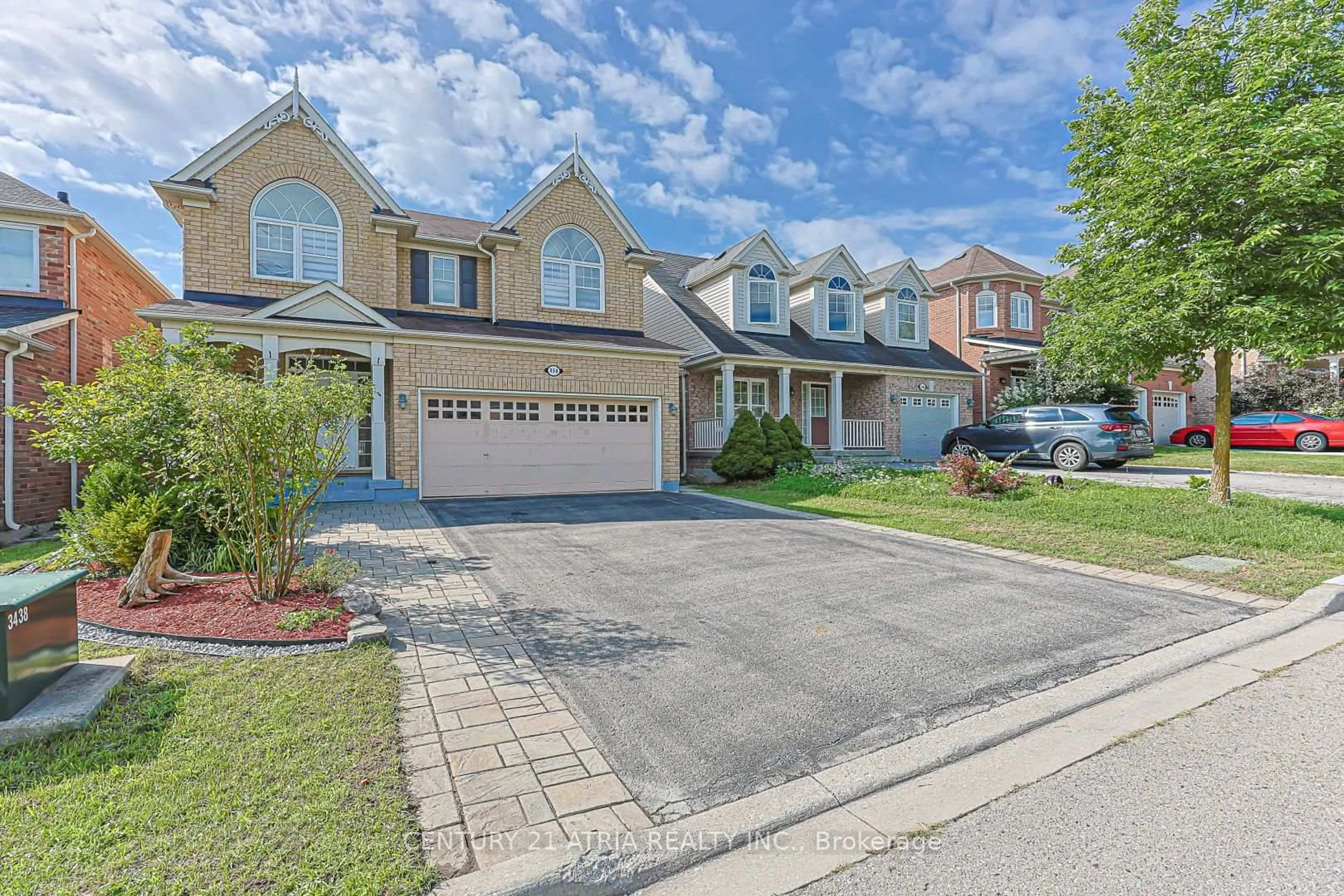Home with brick exterior material, street for 338 Carlissa Run, Newmarket Ontario L3X 3J9