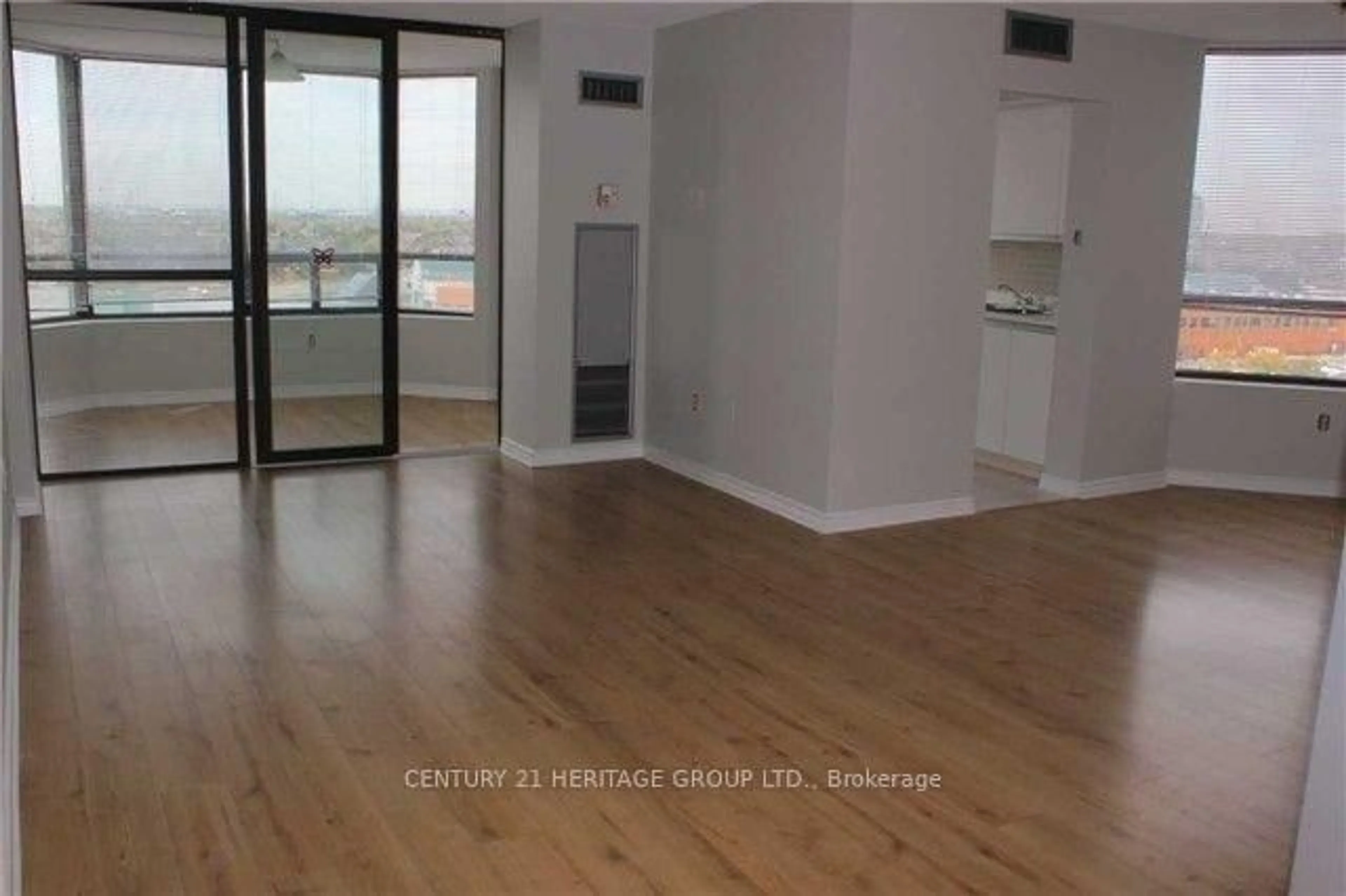 A pic of a room for 7460 Bathurst St #1003, Vaughan Ontario L4J 7K9