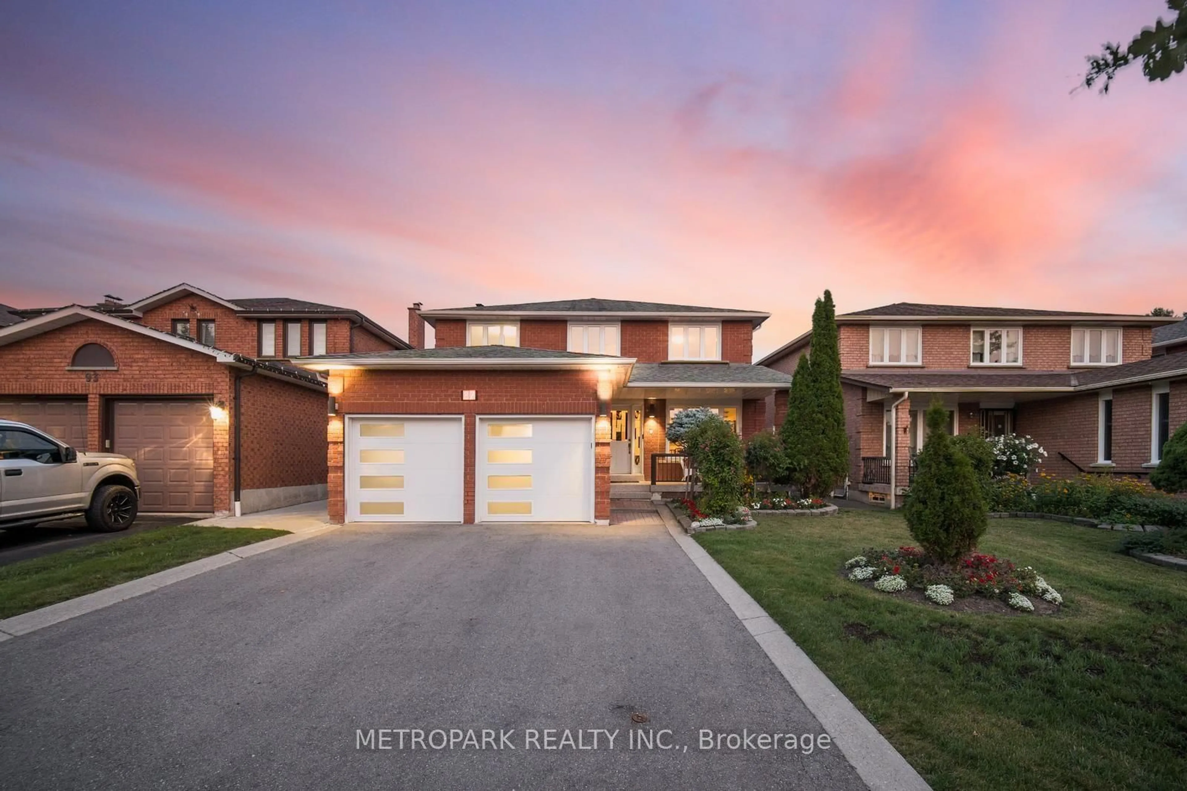 Home with brick exterior material, street for 87 Belview Ave, Vaughan Ontario L4L 5N7