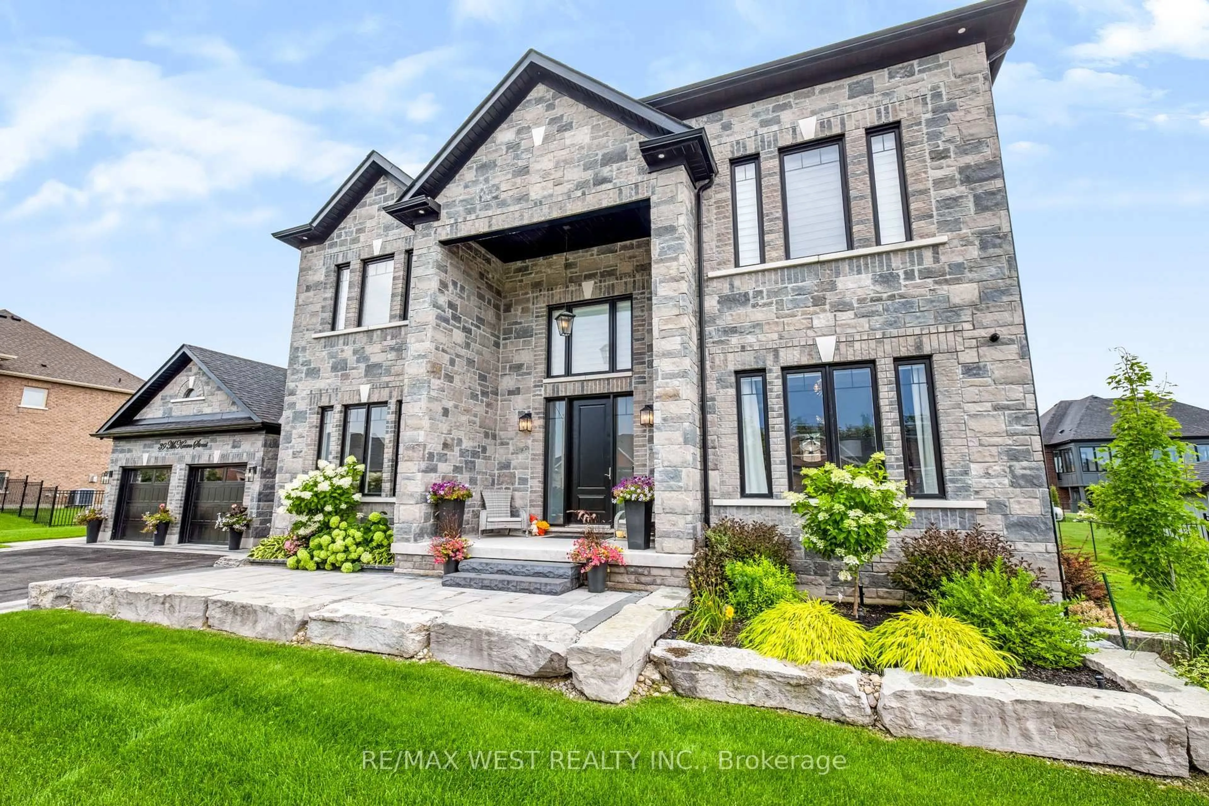 Home with brick exterior material, street for 39 Mckeown St, Essa Ontario L0L 2N0