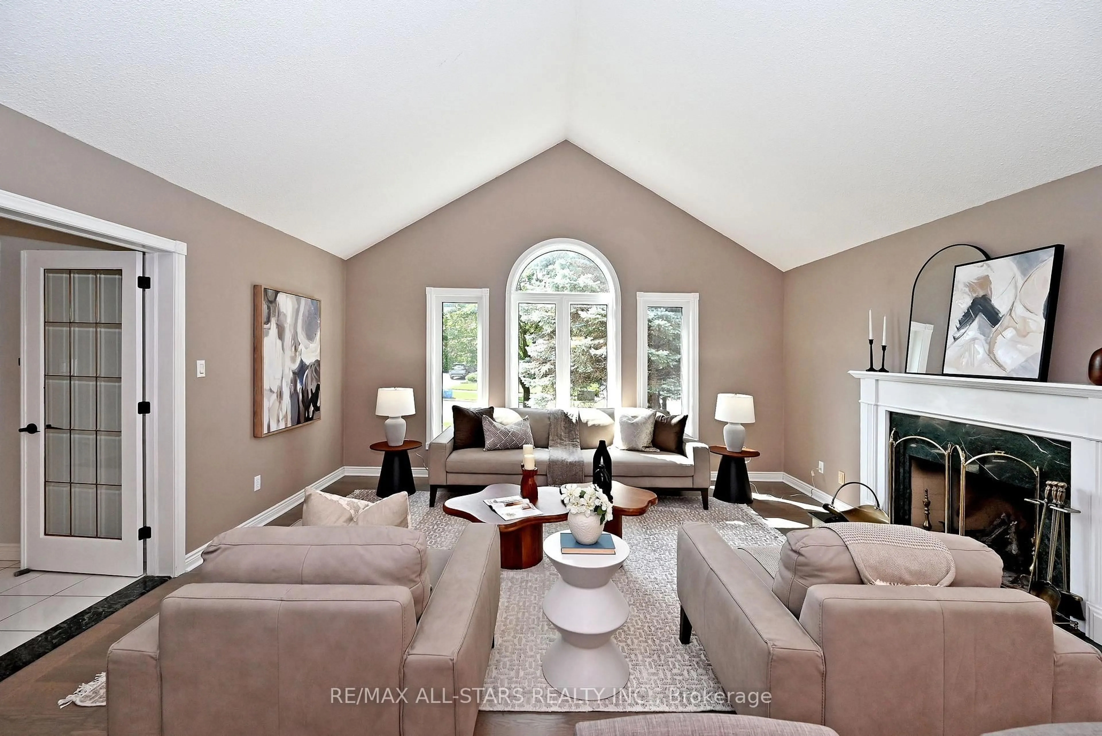 Living room with furniture, unknown for 34 Captain Armstrong Lane, Markham Ontario L3P 3C9