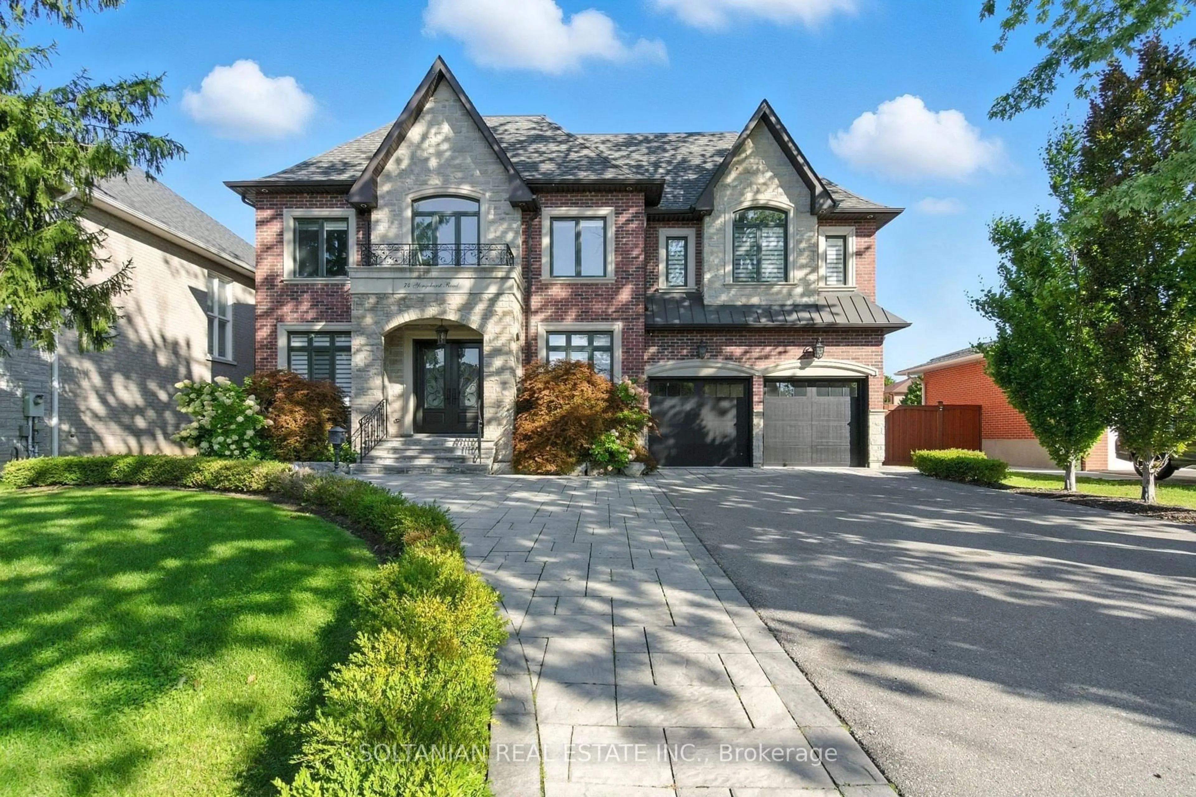 Home with brick exterior material, street for 74 Yongehurst Rd, Richmond Hill Ontario L4C 3T2
