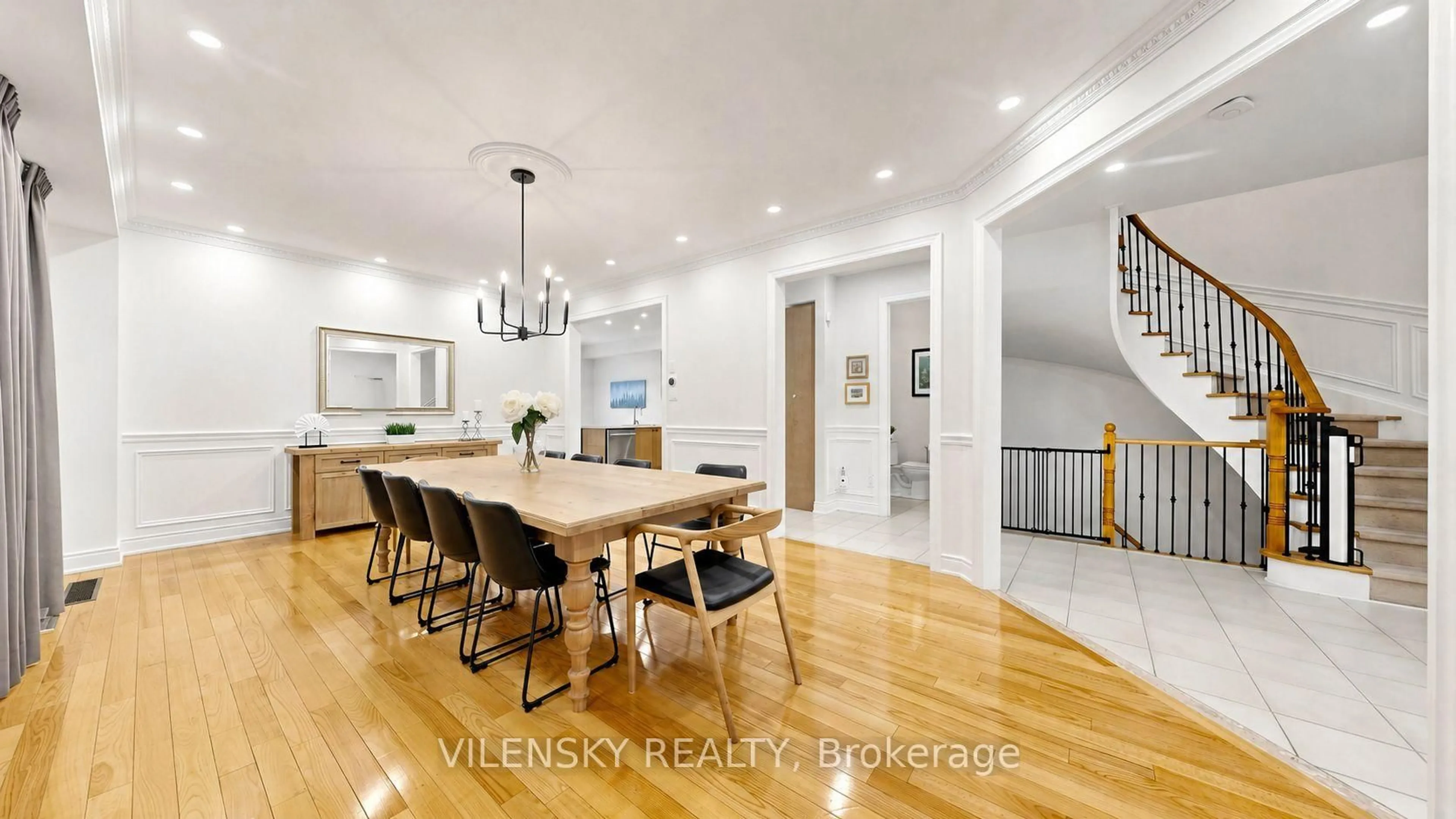 Dining room, wood/laminate floor for 464 Apple Blossom Dr, Vaughan Ontario L4J 9A2