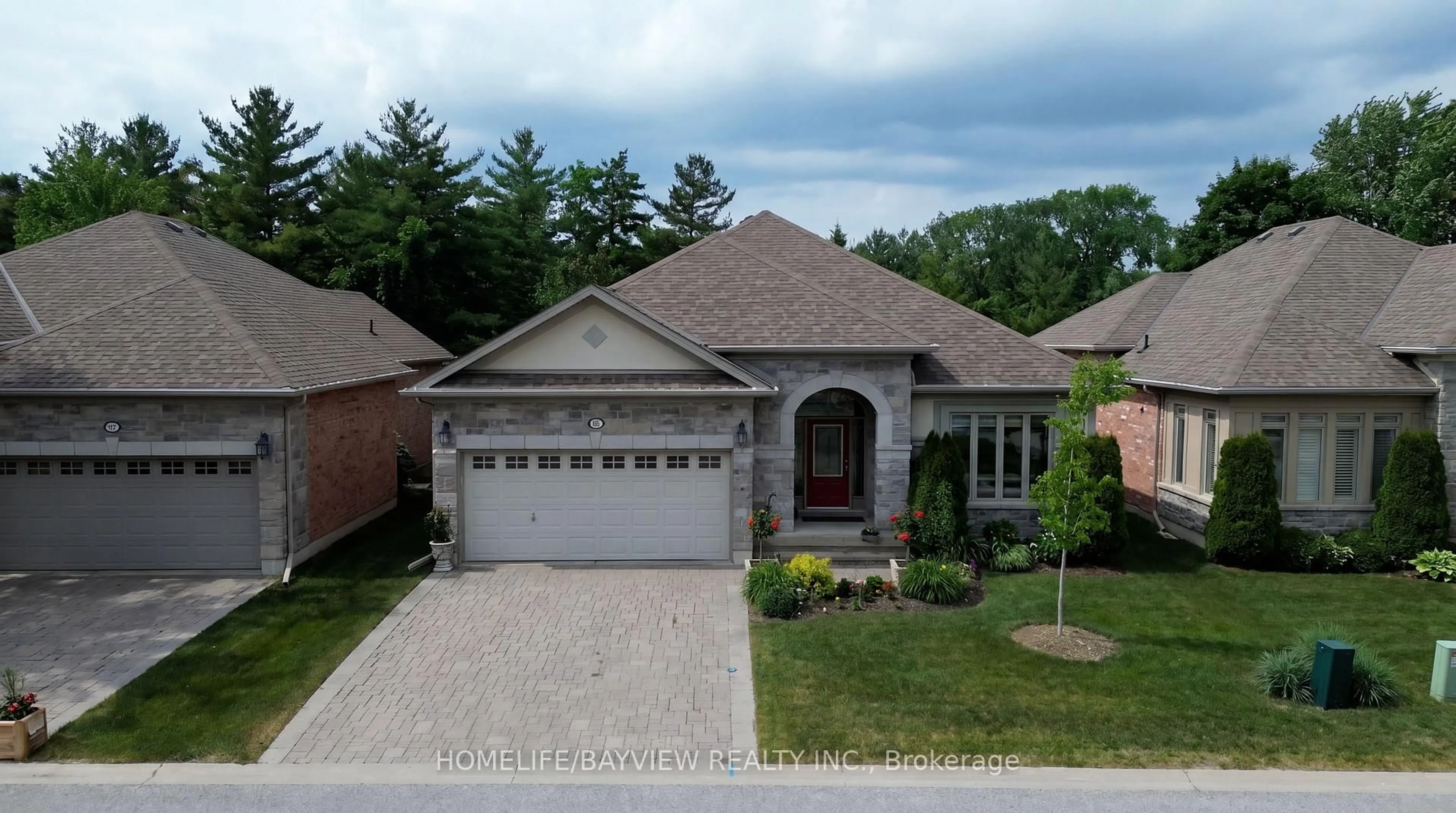 Home with brick exterior material, street for 195 Ridge Way, New Tecumseth Ontario L9R 0K5