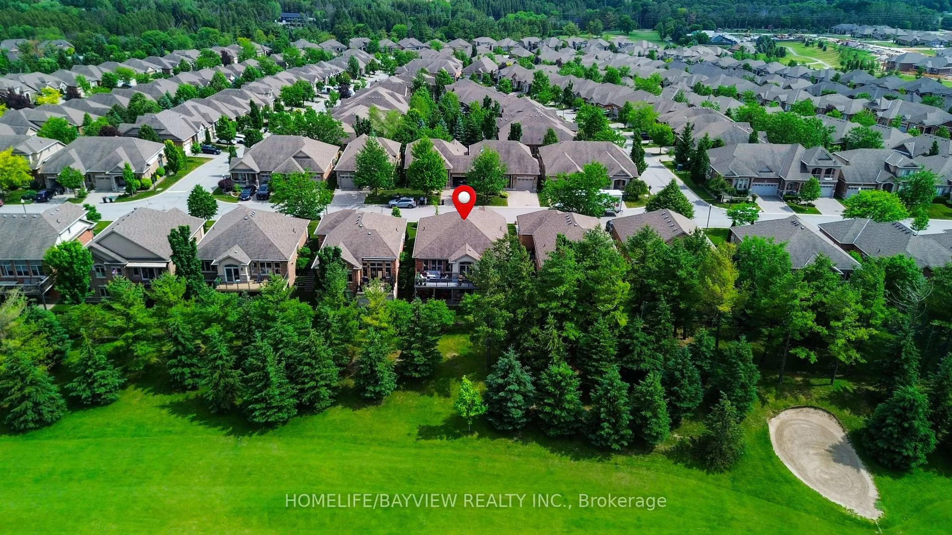 A pic from outside/outdoor area/front of a property/back of a property/a pic from drone, mountain view for 195 Ridge Way, New Tecumseth Ontario L9R 0K5