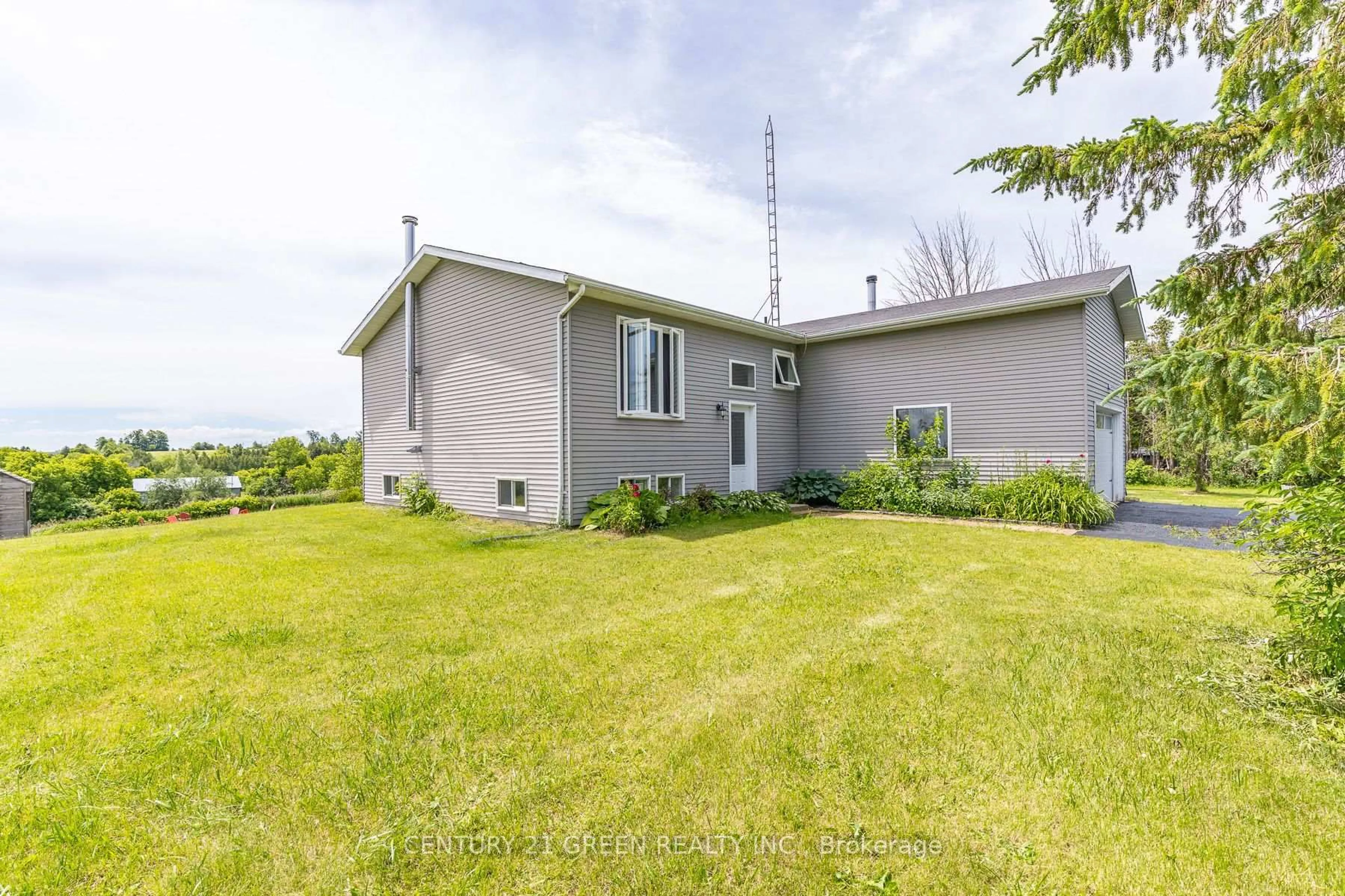 Unknown for 7265 Old Homestead Rd, Georgina Ontario L0E 1N0