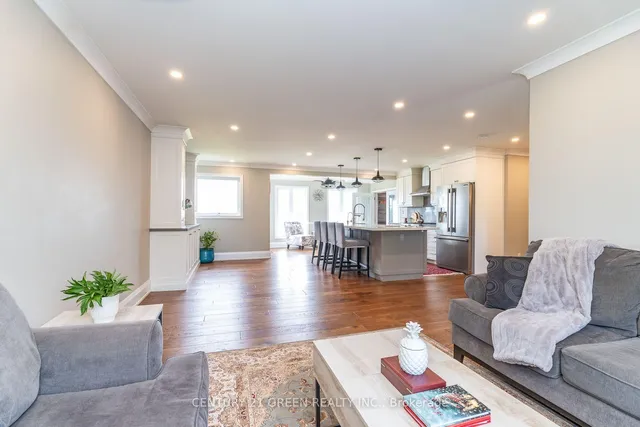 7265 Old Homestead Rd, Georgina 5