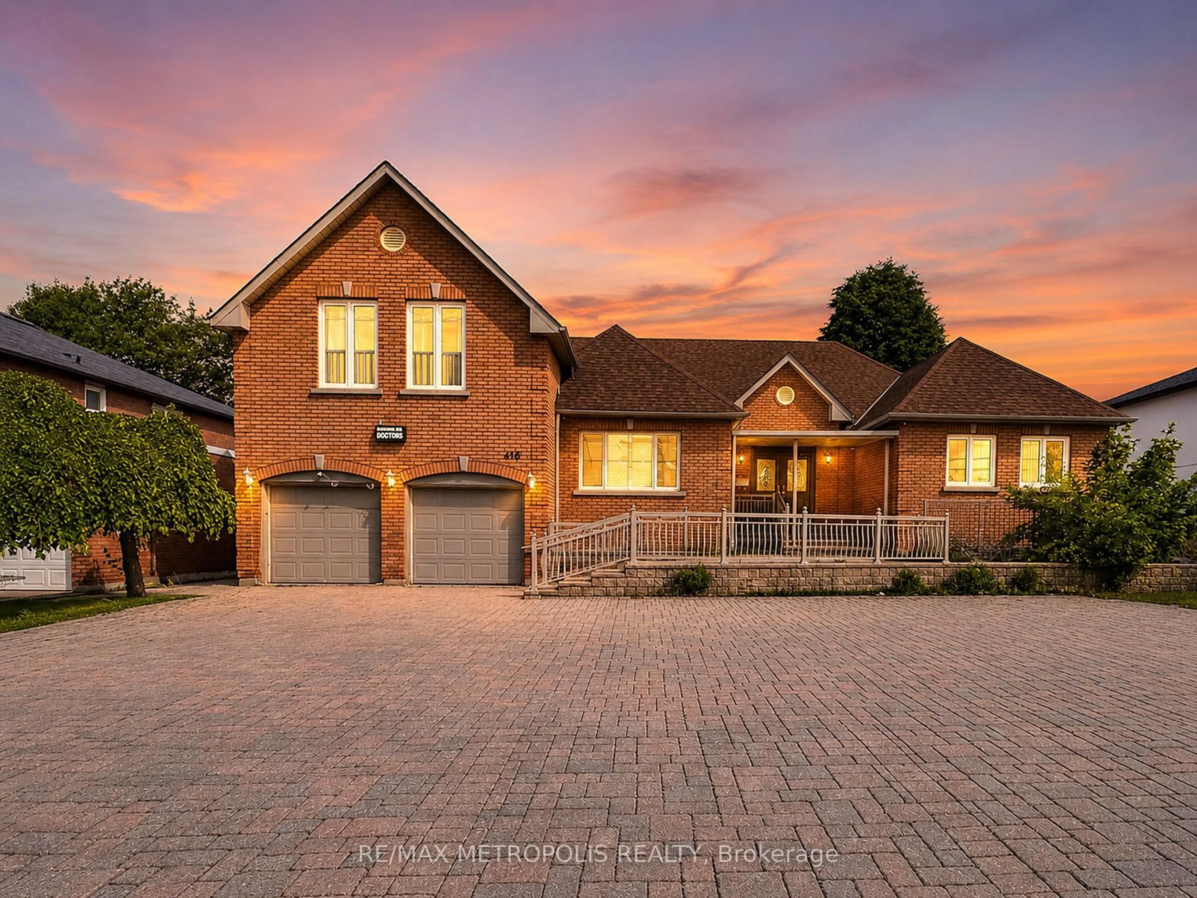 Home with brick exterior material, street for 416 Elgin Mills Rd, Richmond Hill Ontario L4C 4M2