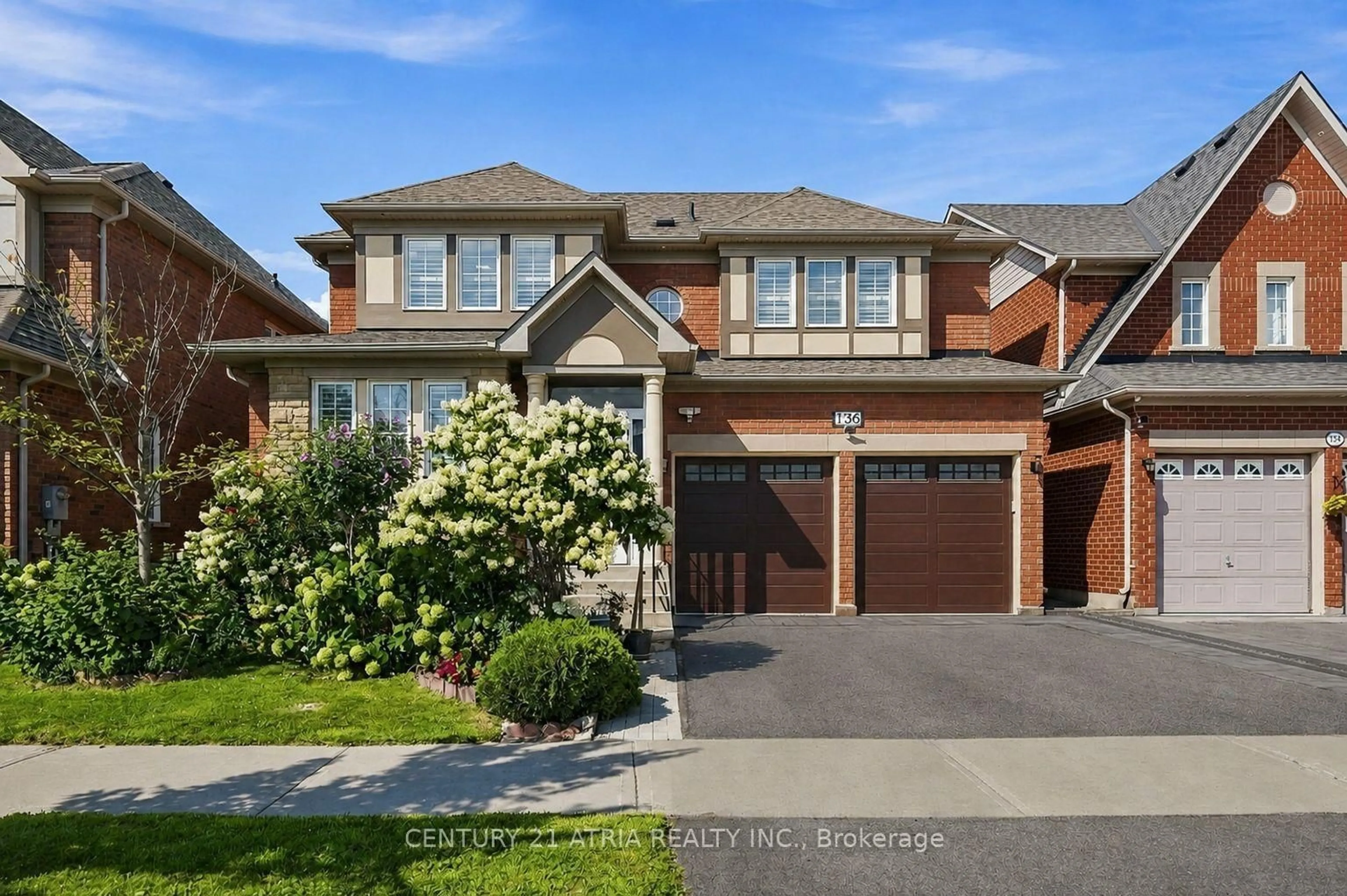 Home with brick exterior material, street for 136 Rollinghill Rd, Richmond Hill Ontario L4E 4E1