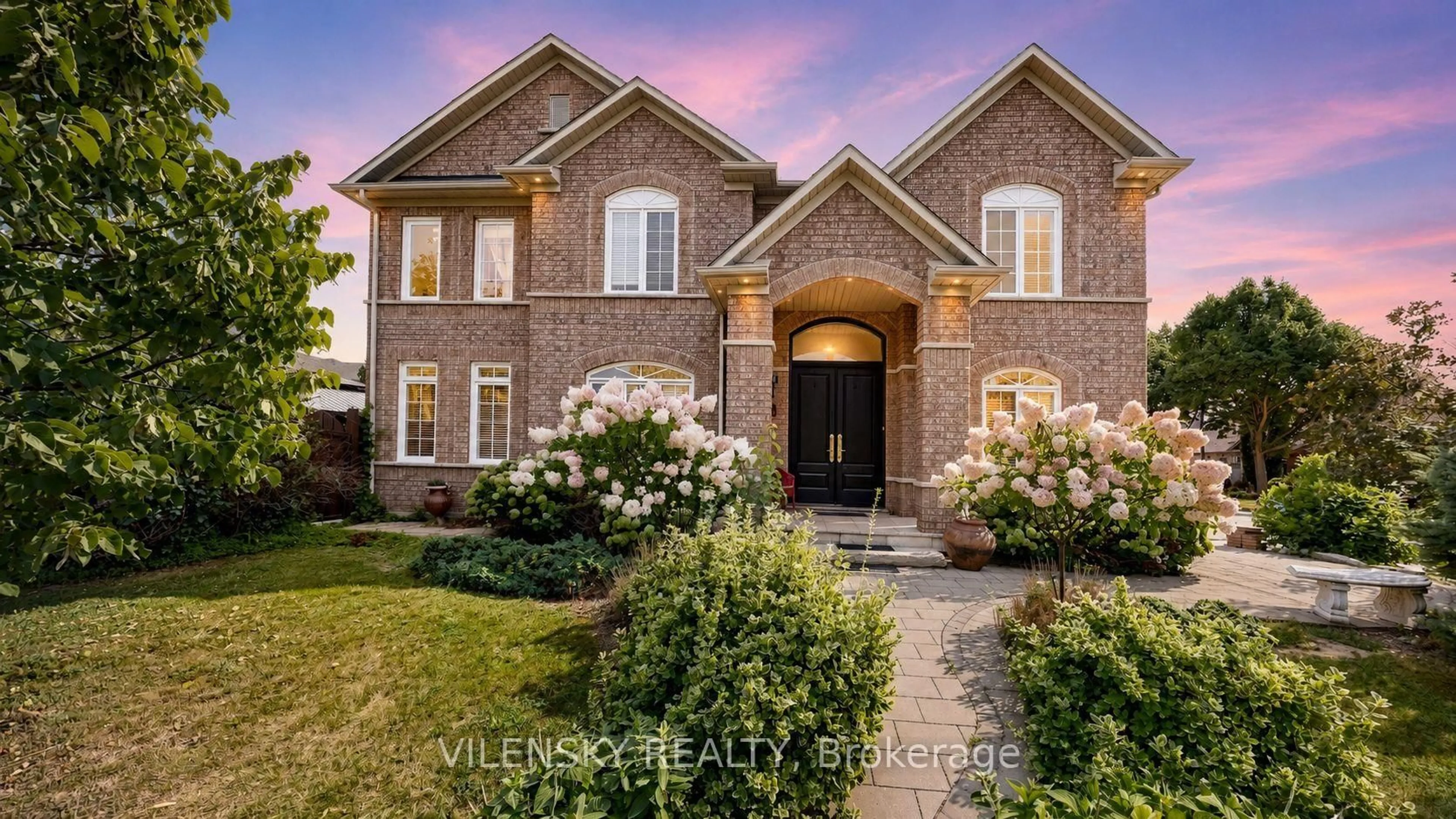 Home with brick exterior material, street for 140 Marbella Rd, Vaughan Ontario L4H 1L4